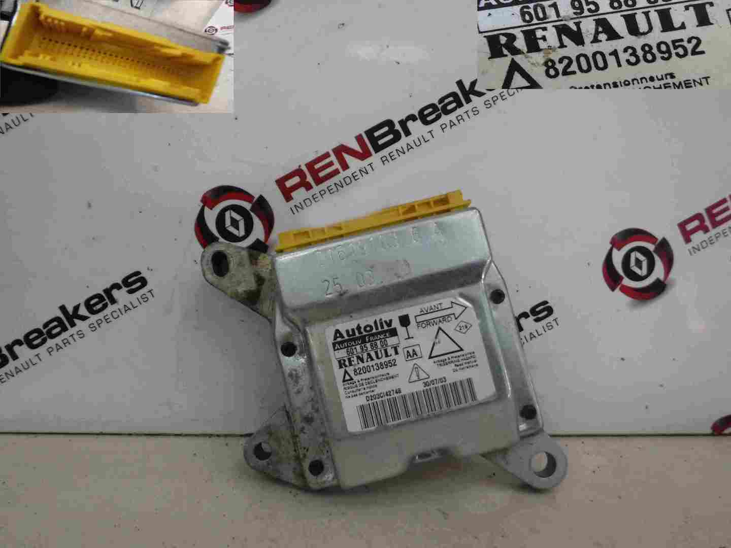 Renault Laguna 2001-2005 Airbag ECU Module Computer 8200138952 601958800