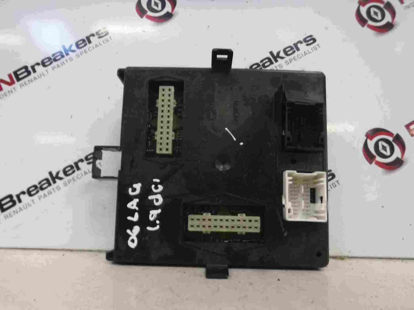 Renault Laguna 2001-2005 Dashboard UCH BCM Fuse Box 8200660167