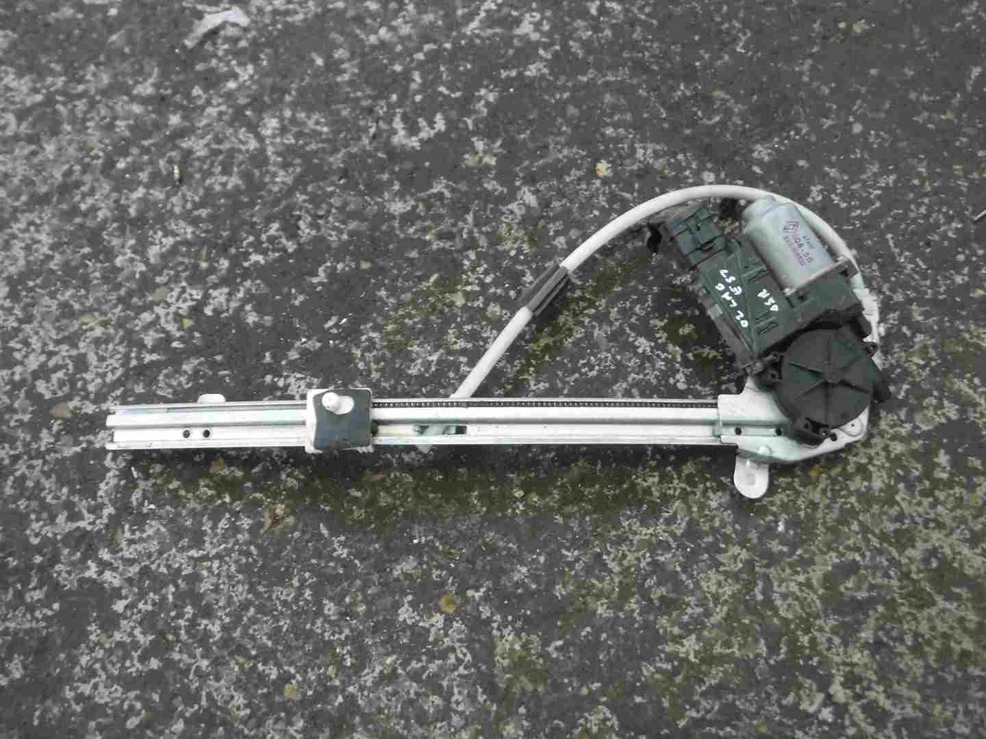 Renault Laguna 2001-2005 Drivers OSR Rear Window Motor Regulator 6  Pin