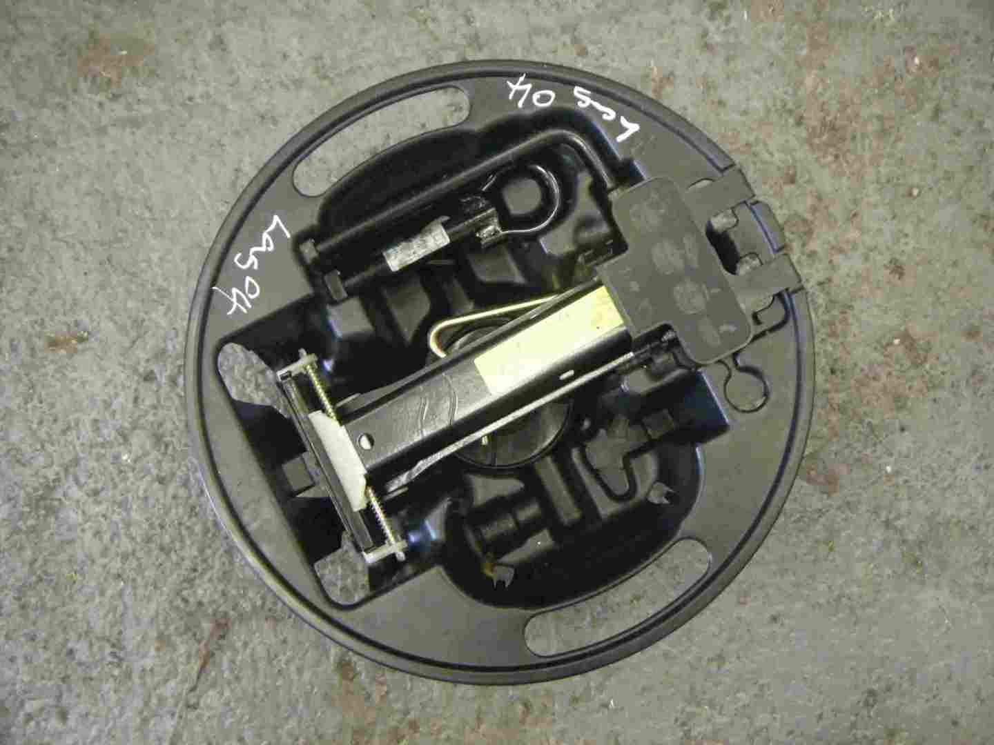 Renault Laguna 2001-2005 Jack Set Wheel Brace Towing Eye