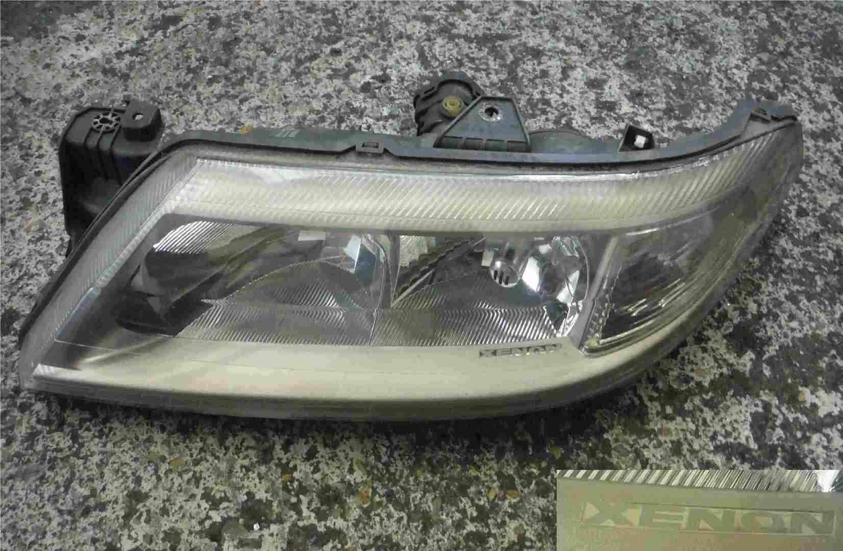 Renault Laguna 2001-2005 Passenger NSF Front Headlight Lens Xenon 8200163325
