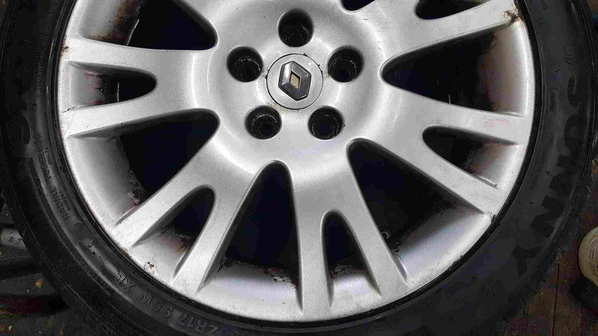 Thumb 6 Renault Laguna 2001-2005 Silverstone Alloy Wheel + Tyre 215 50 17 7Mm Tread 3/5