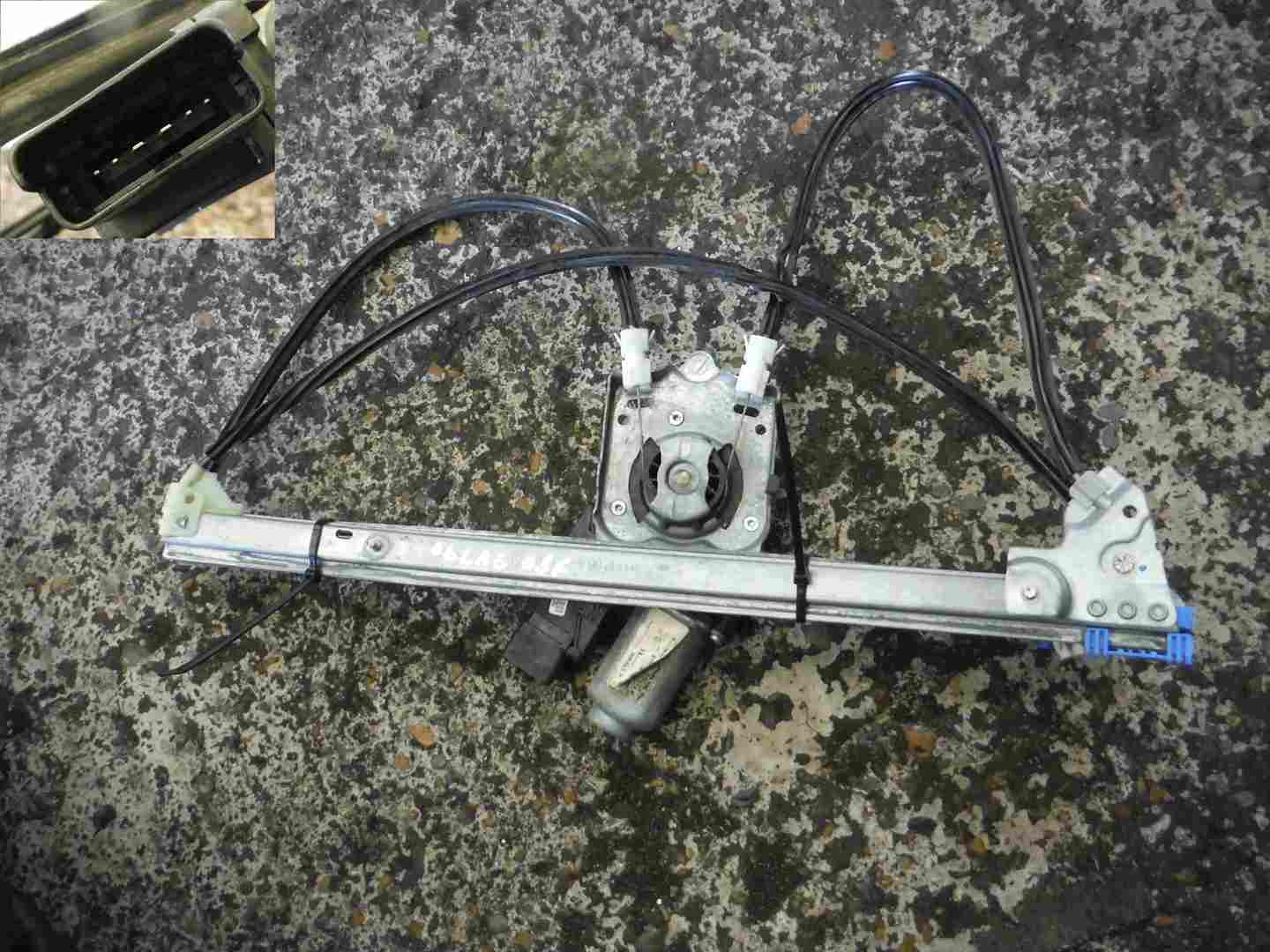 Renault Laguna 2001-2007 Drivers OSF Front Window Regulator 6pin
