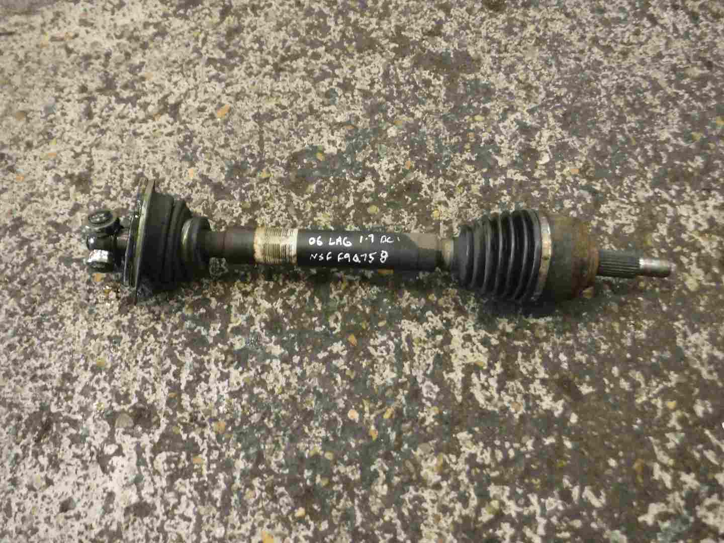 Renault Laguna 2005-2007 1.9 dCi Passenger NSF Front Driveshaft 130 BHP