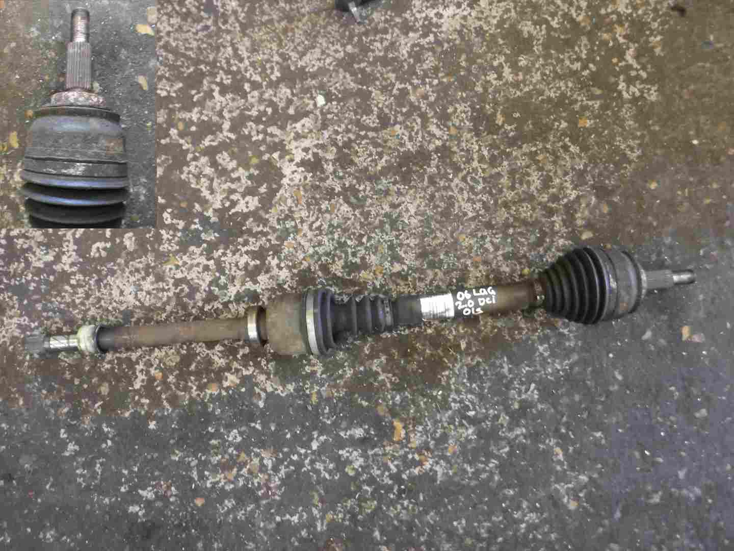 Renault Laguna 2005-2007 2.0 dCi Drivers OSF Front Driveshaft 8200363697