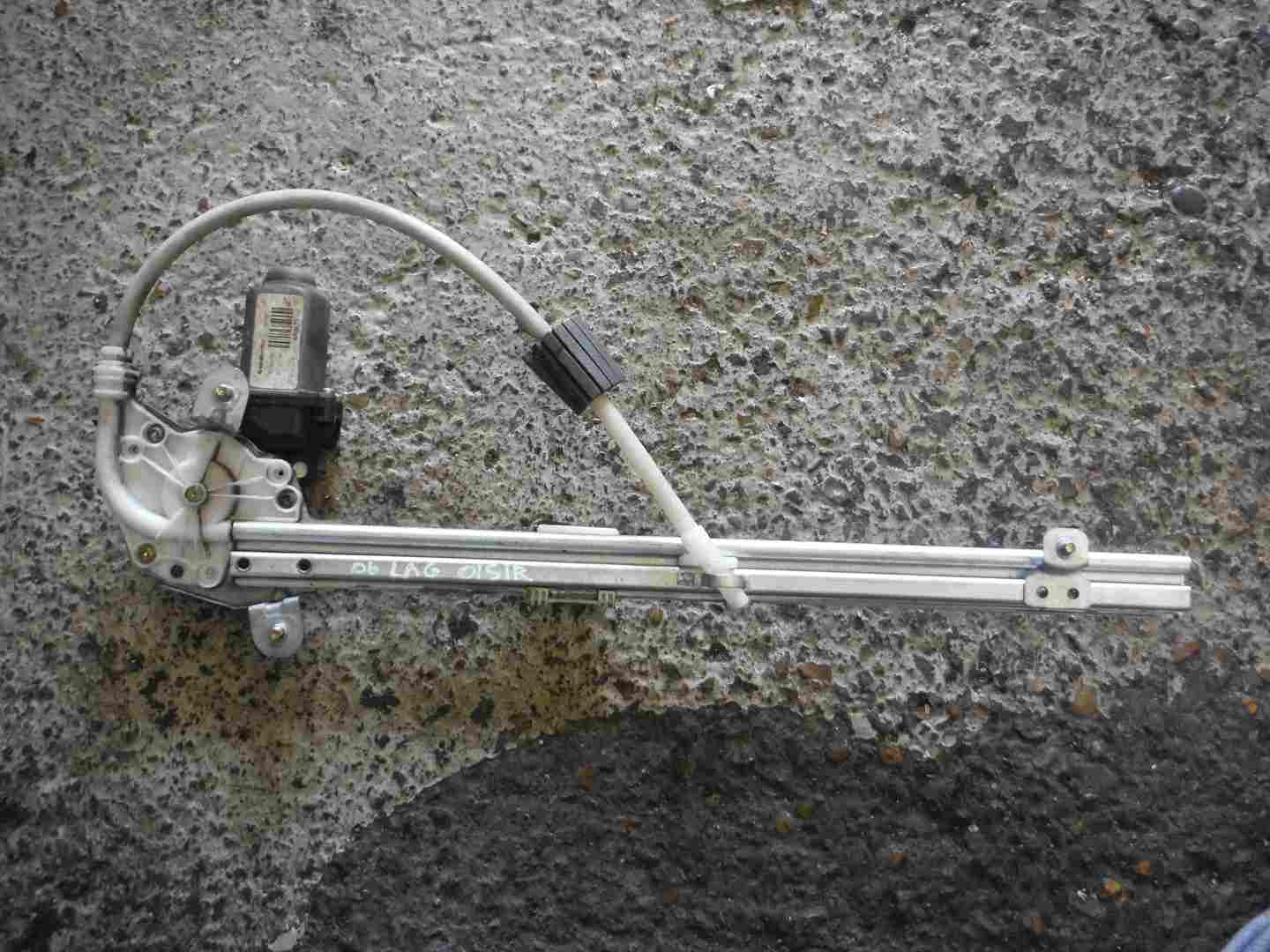 Renault Laguna 2005-2007 Drivers OSR Rear Window Motor + Regulator 2 pin