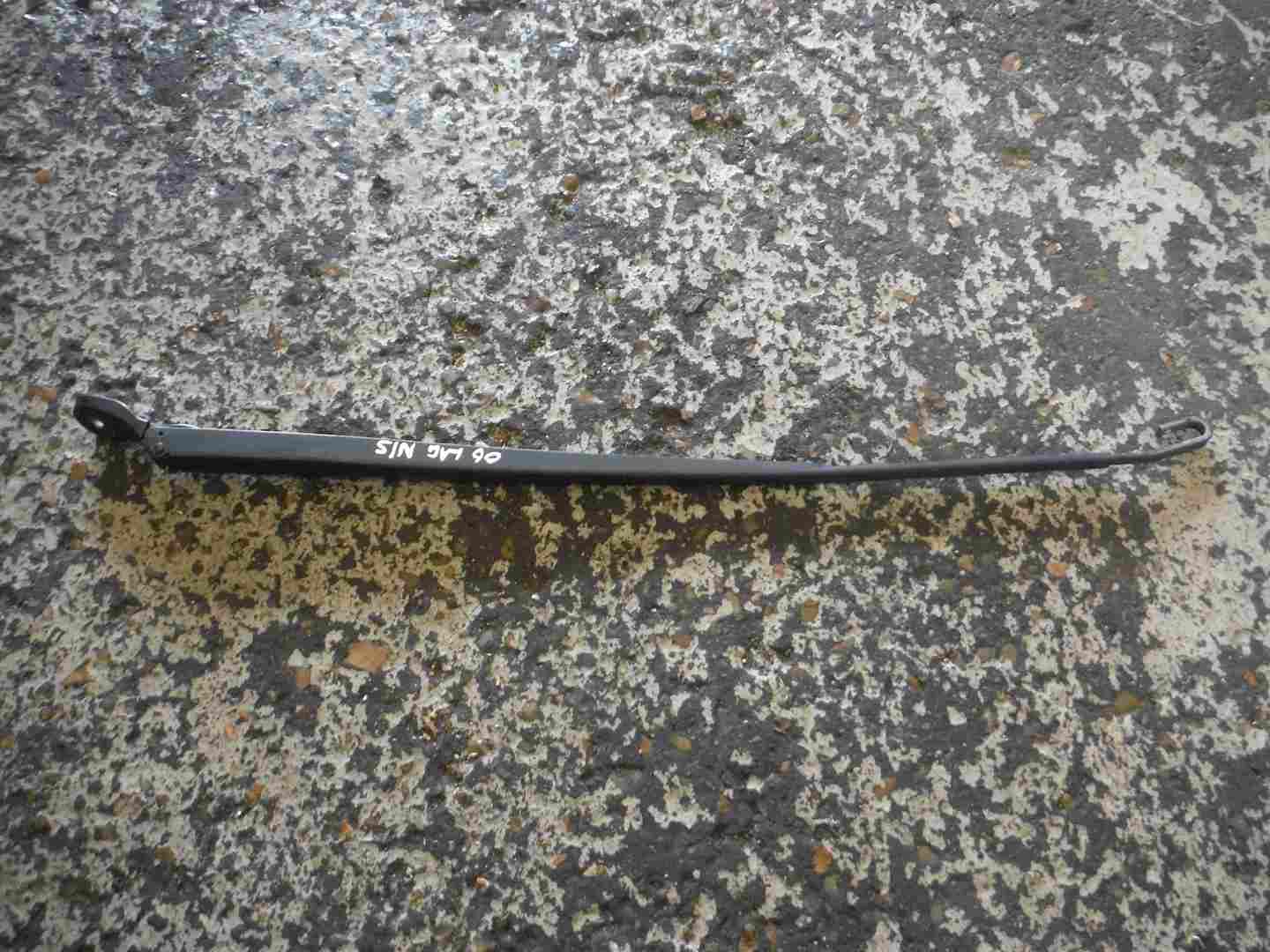 Renault Laguna 2005-2007 Passenger NSF Front Wiper Arm