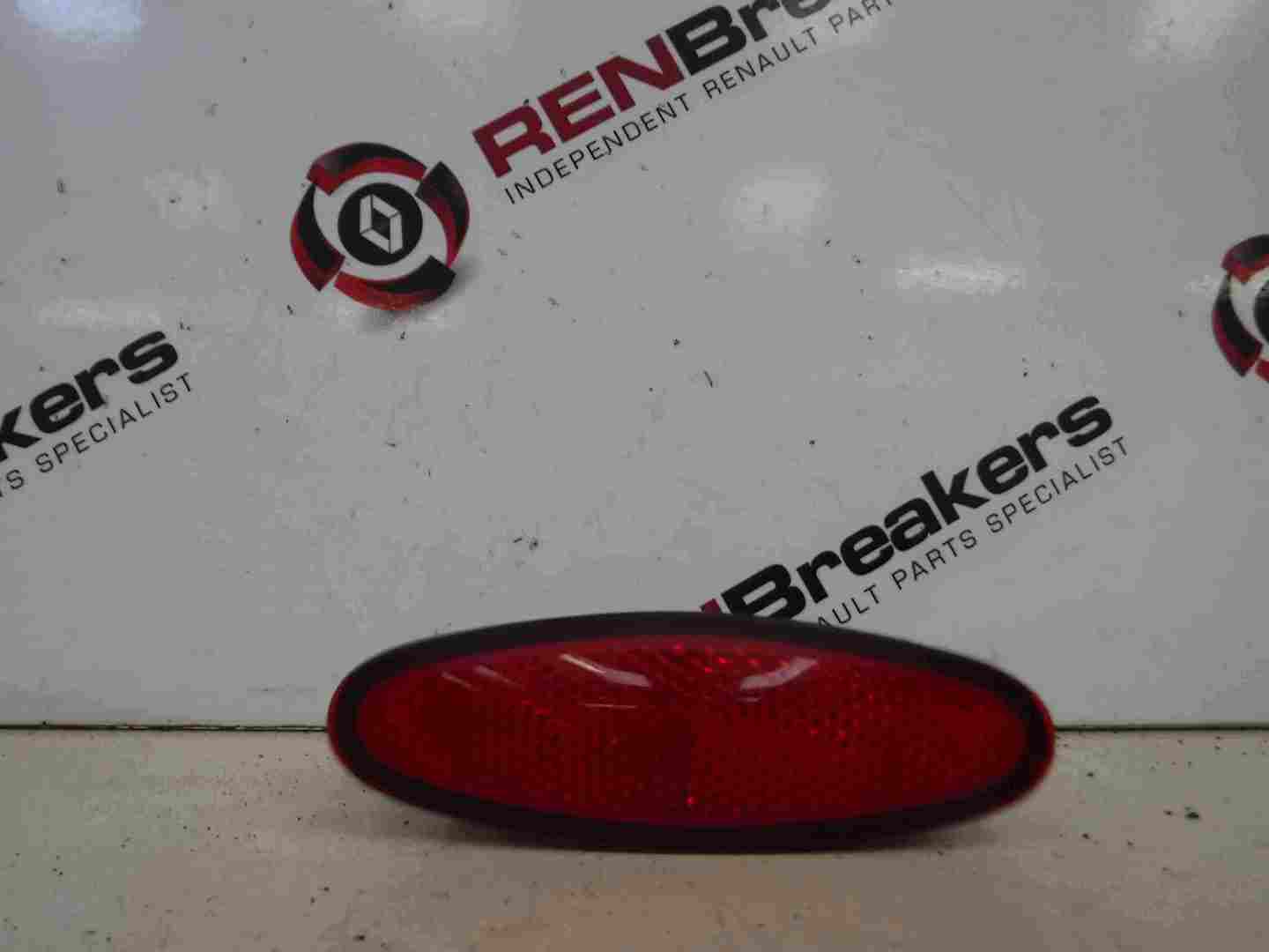 Renault Laguna 2007-2010 Drivers OSR Rear Door Card Light 8200011656