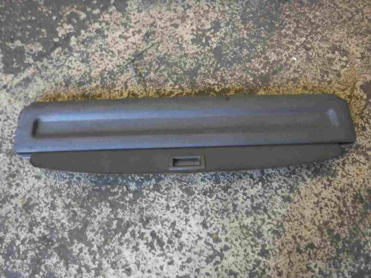 Renault Laguna Estate 2002-2006 Tailgate Boot Parcel Shelf Load Cover 8200459808