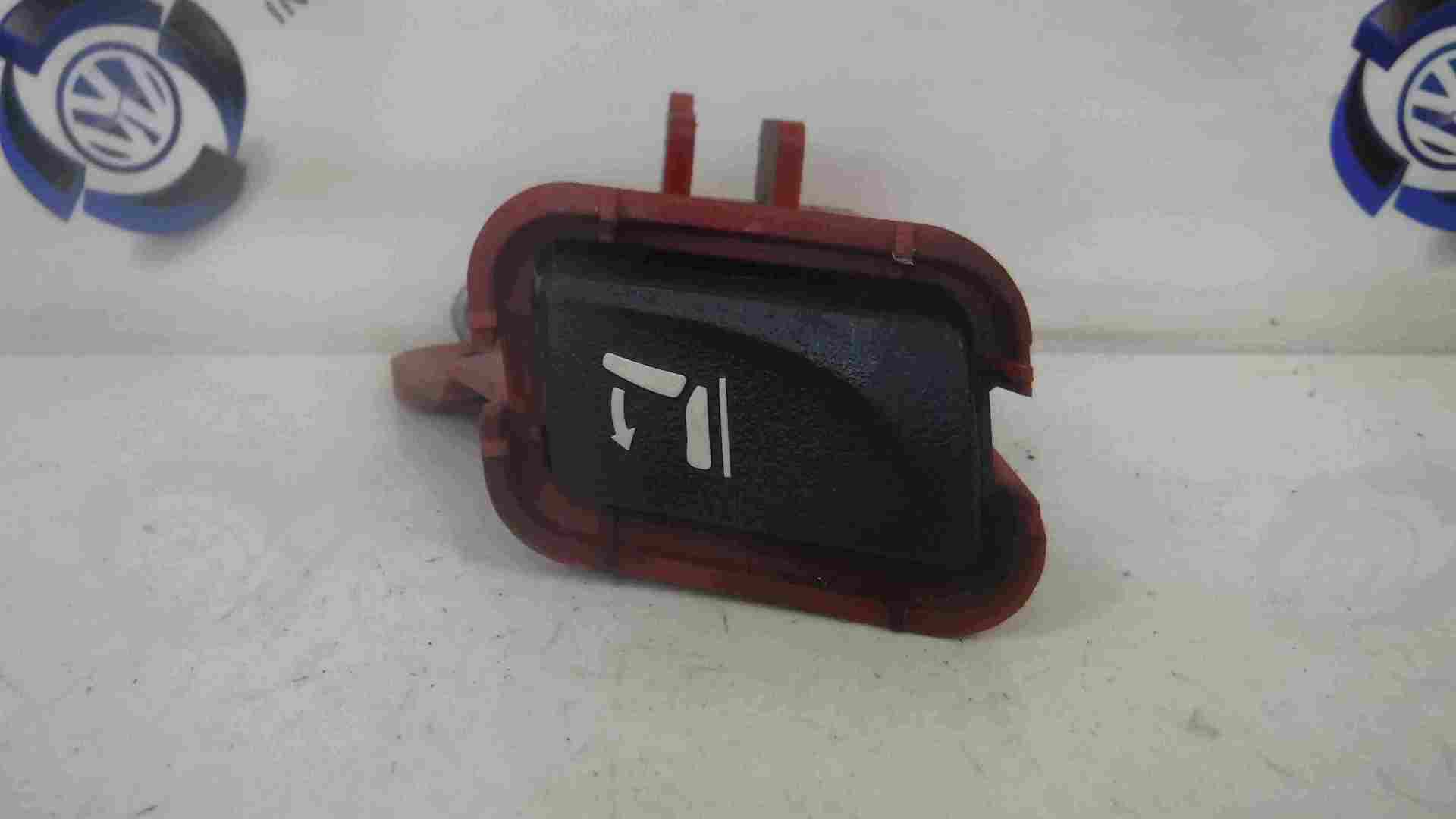Renault Laguna Estate 2007-2012 Drivers OSR Rear Bench Seat Release Lever Handle