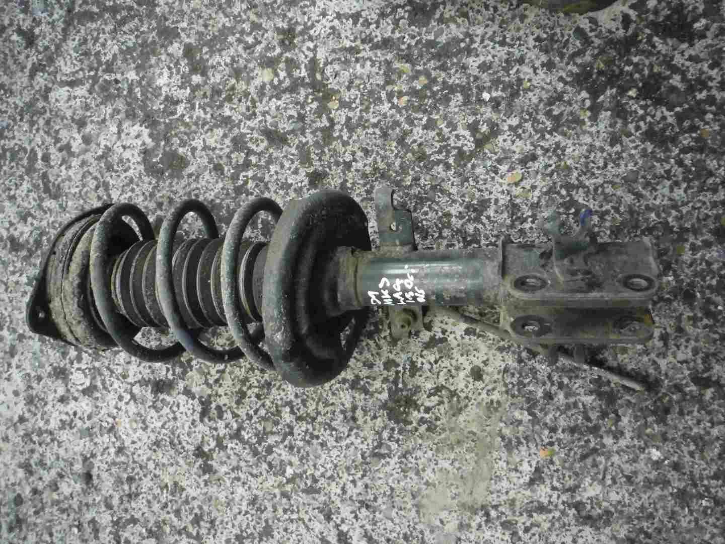Renault Laguna Estate MK3 2007-2010 Drivers OSF Front Strut Leg Spring