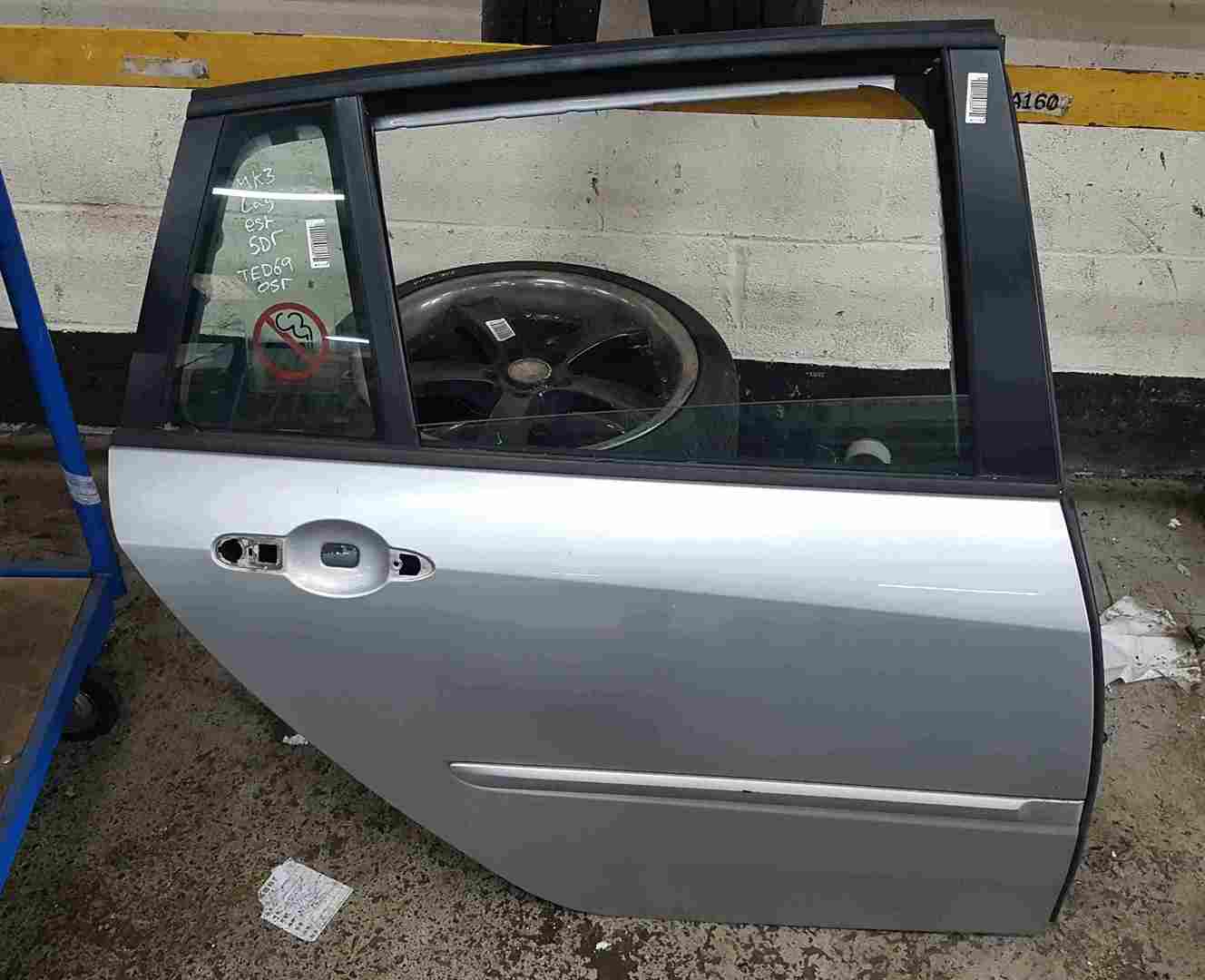 Renault Laguna Estate MK3 2007-2012 Drivers OSR Rear Door Silver TED69