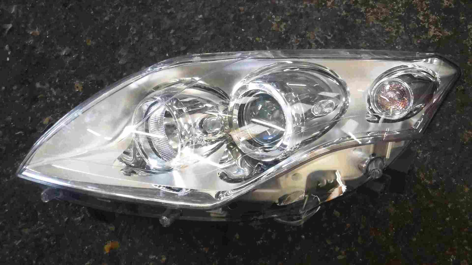 Renault Laguna Hatchback MK3 2007-2010 Passenger NSF Front Headlight 260600032R