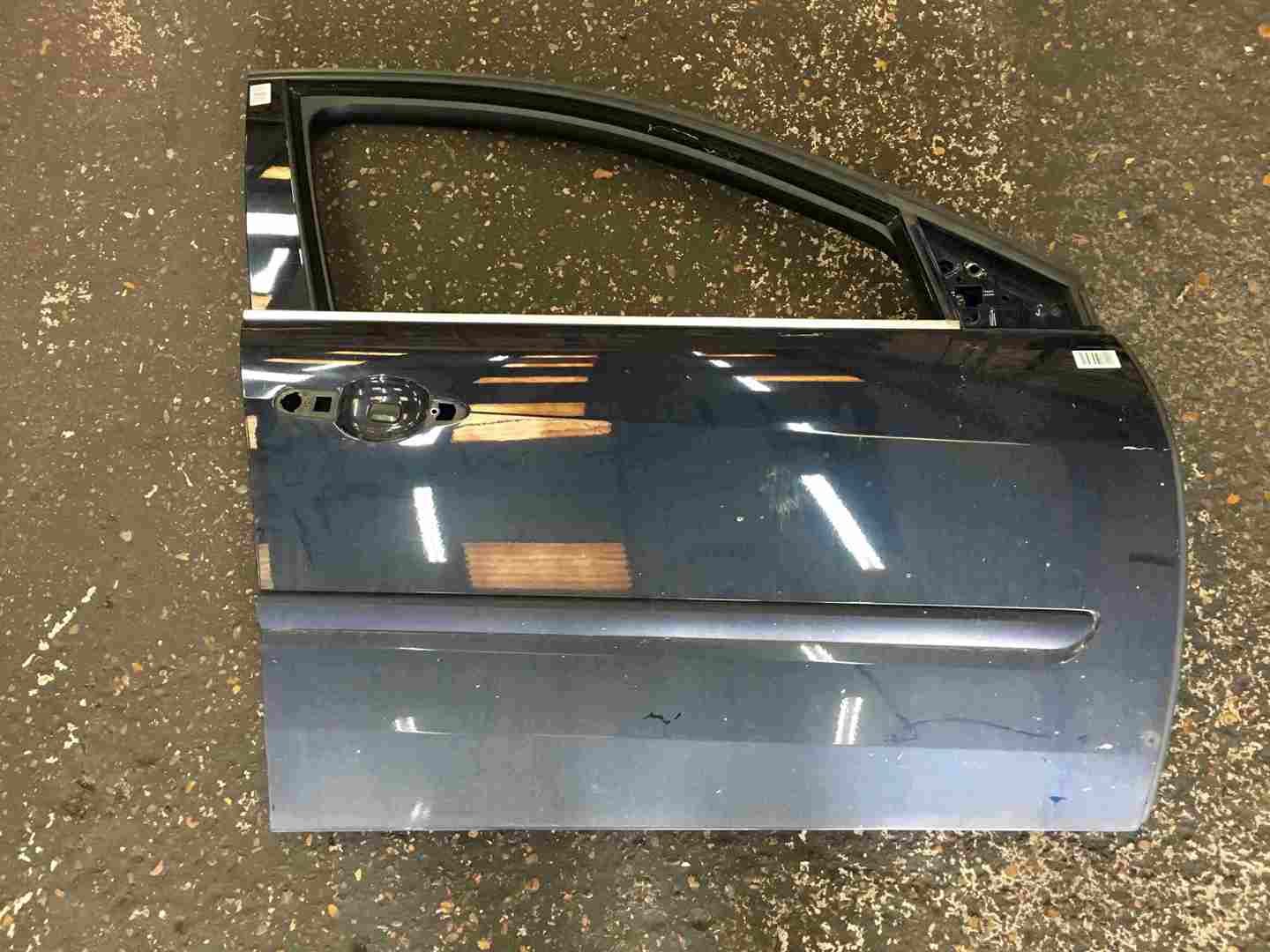 Renault Laguna MK3 2007-2012 Drivers OSF Front Door Blue 472 5 door
