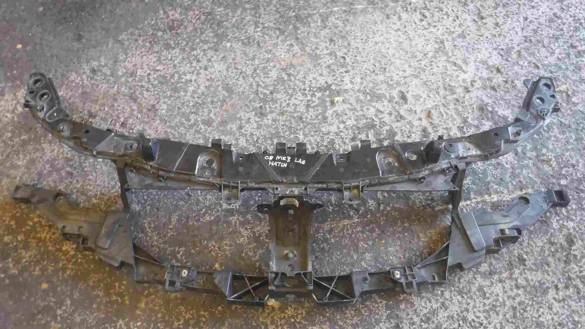 Renault Laguna MK3 2007-2012 Headlight Slam Panel Plastic 214760010r