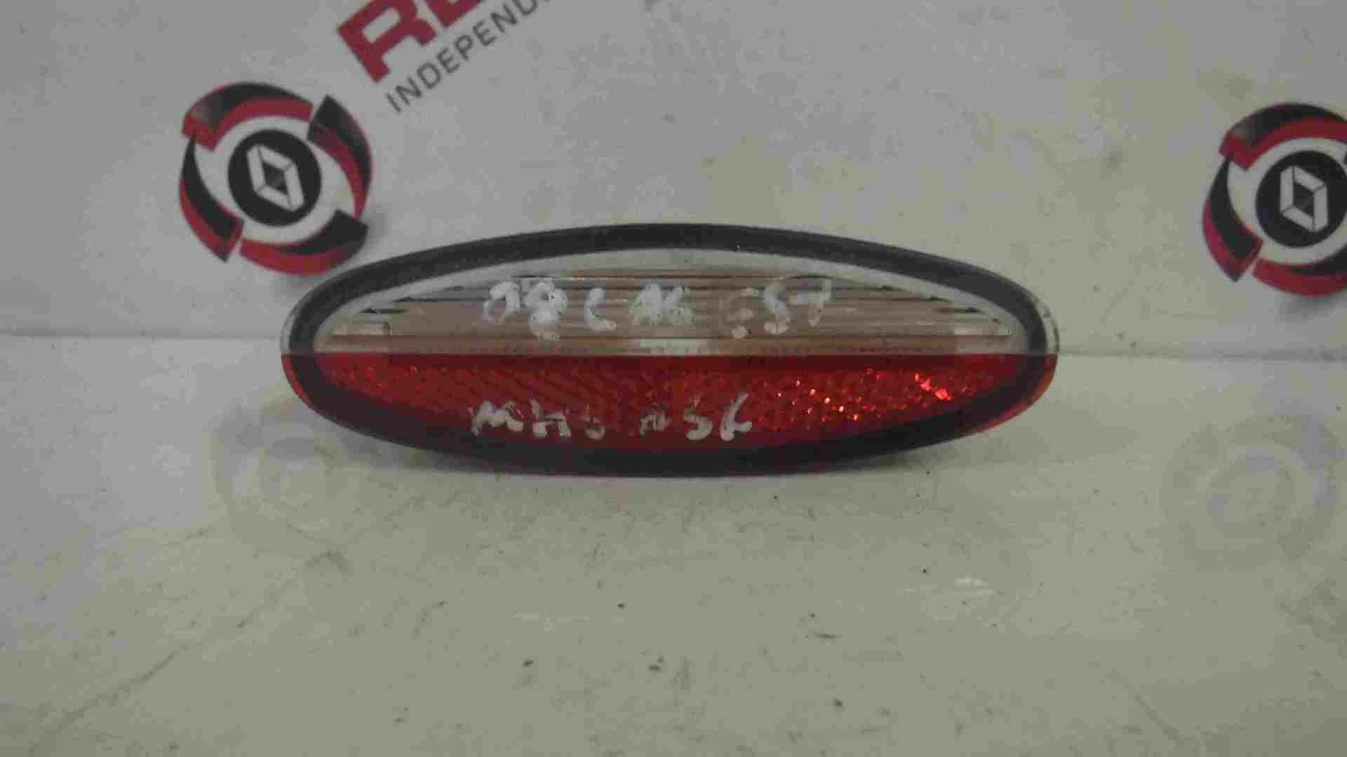 Renault Laguna MK3 2007-2012 Passenger NSF Front Door Card Light 8200003263