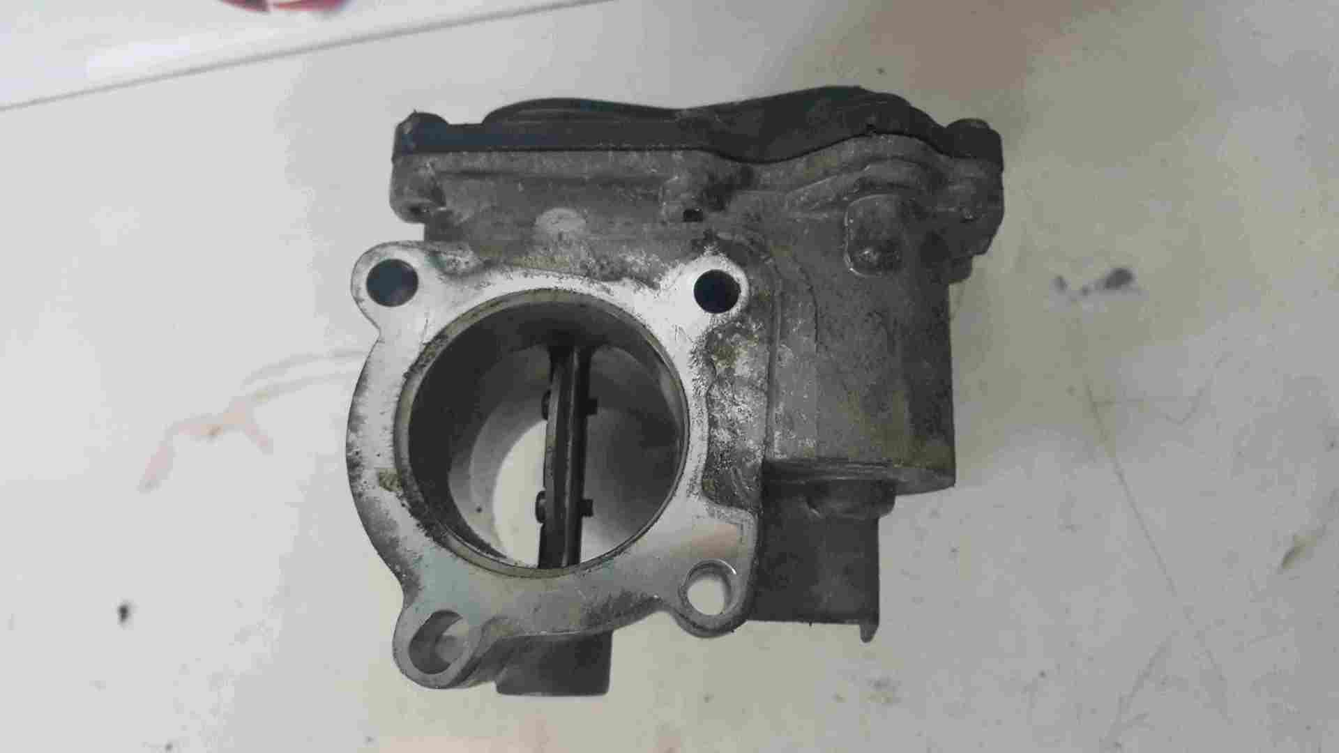 Thumb 5 Renault Laguna Trafic 2007-2012 2.0 DCi Throttle Body M9R 808 8200987453