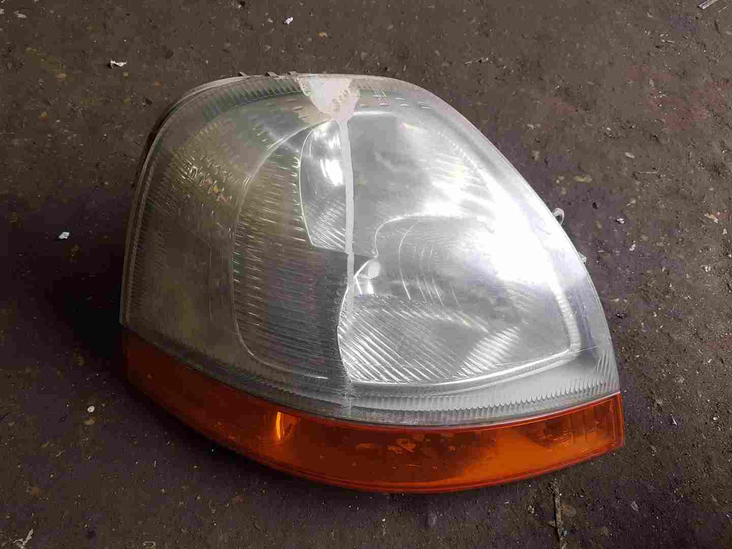 Thumb 3 Renault Master 2003-2010 Drivers OSF Front Headlight 8200163521