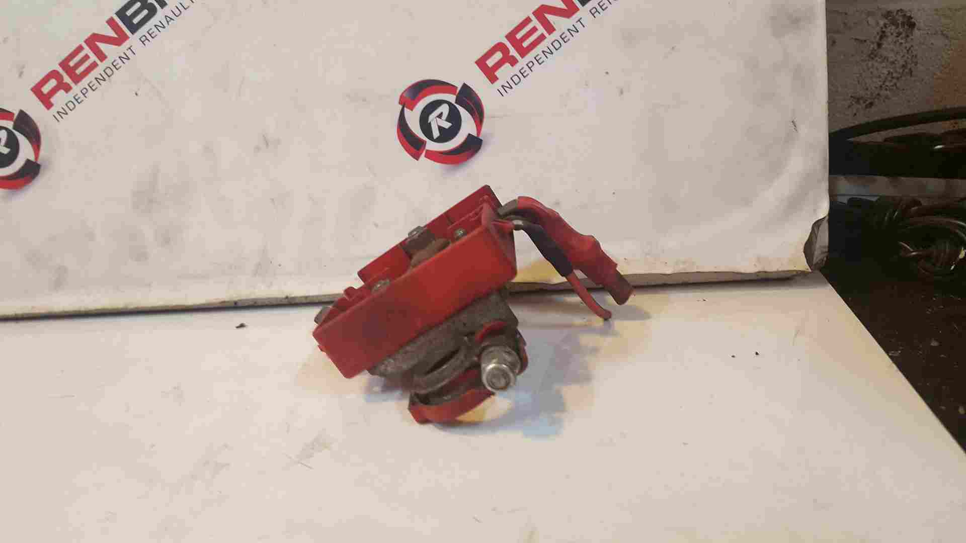 Thumb 7 Renault Megane + Scenic 2002-2008 Positive Battery Terminals Clamps 8200381281