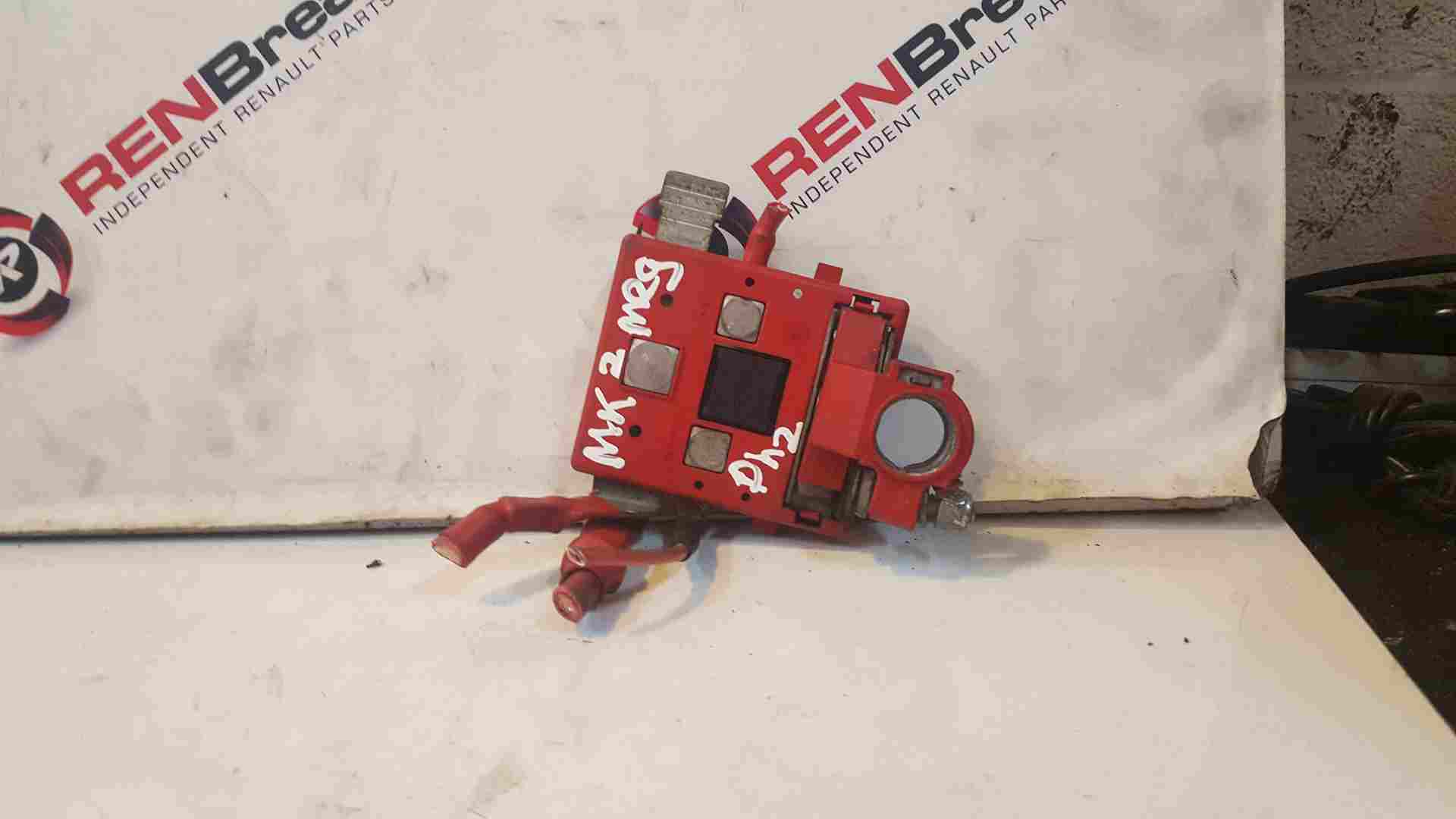 Thumb 2 Renault Megane + Scenic 2002-2008 Positive Battery Terminals Clamps 8200381281
