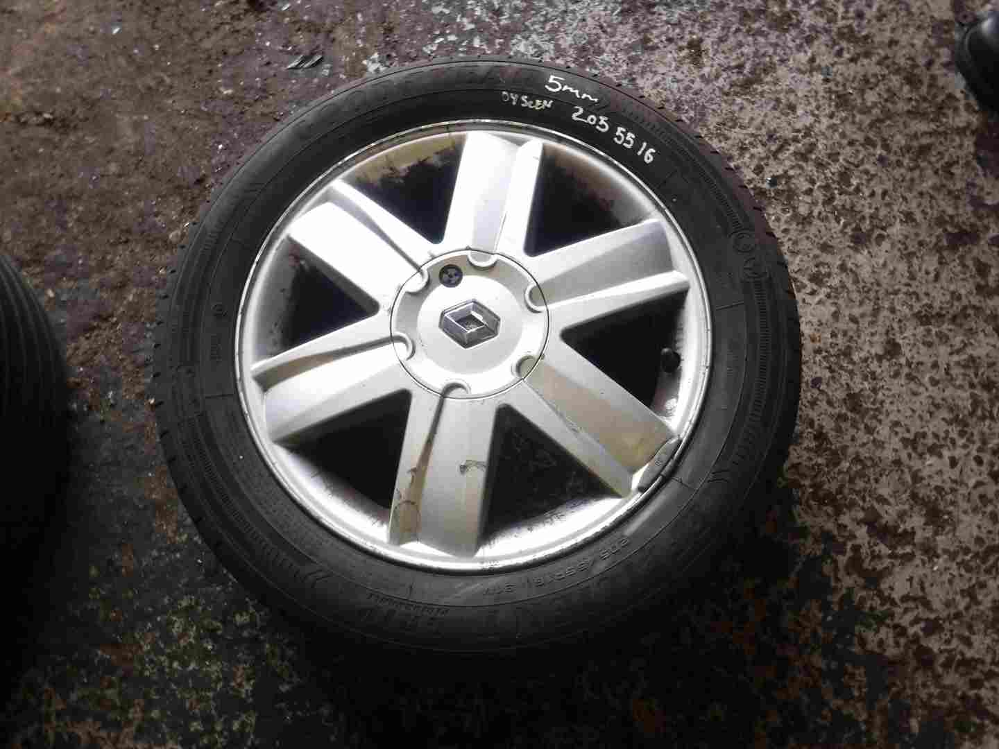 Renault Megane + Scenic 2003-2009 Nervastella Alloy Wheel + Tyre 205 55 16 5mm