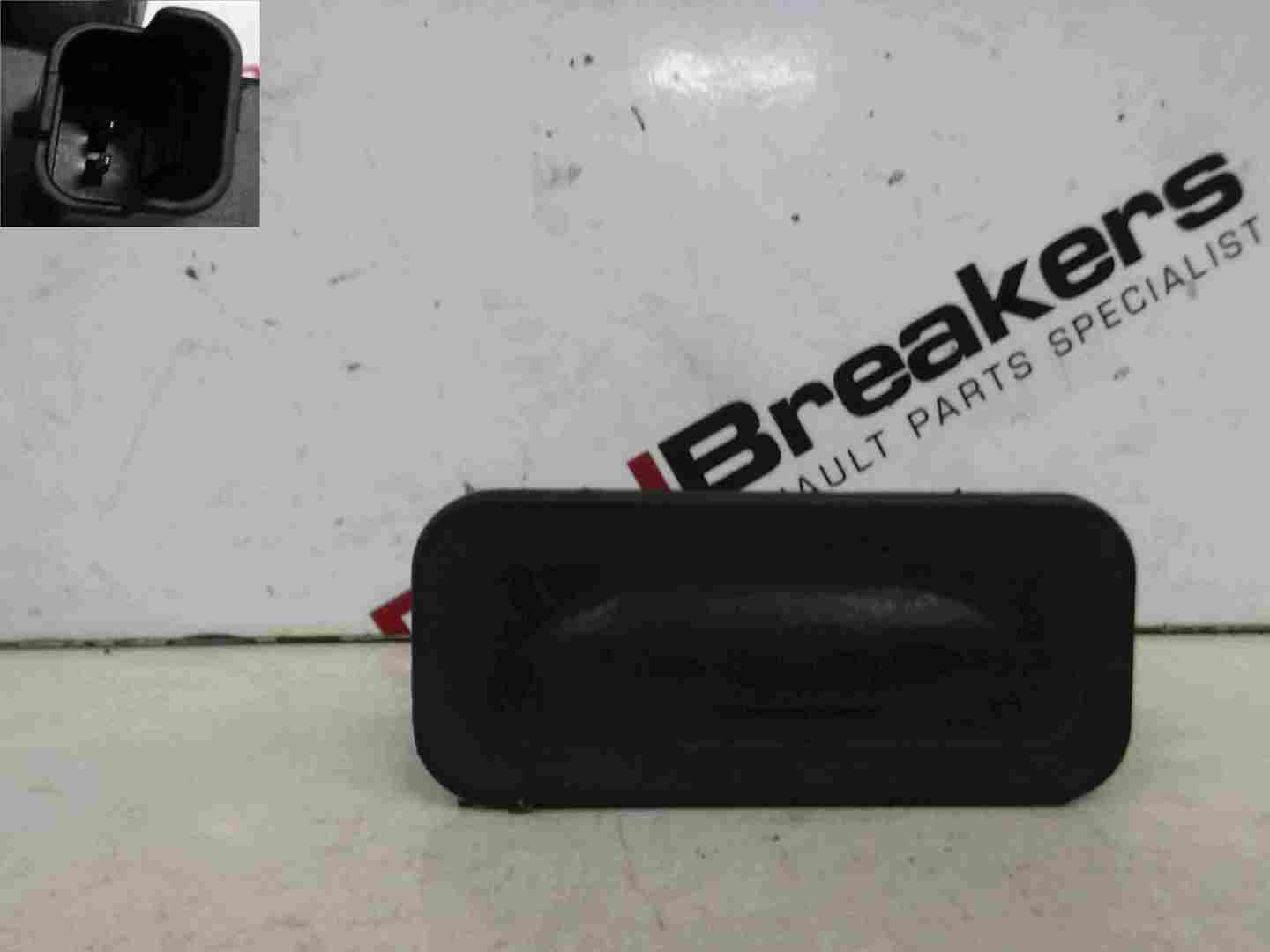 Renault Megane + Scenic 2003-2009 Rear Tailgate Boot Button Switch 8200078258