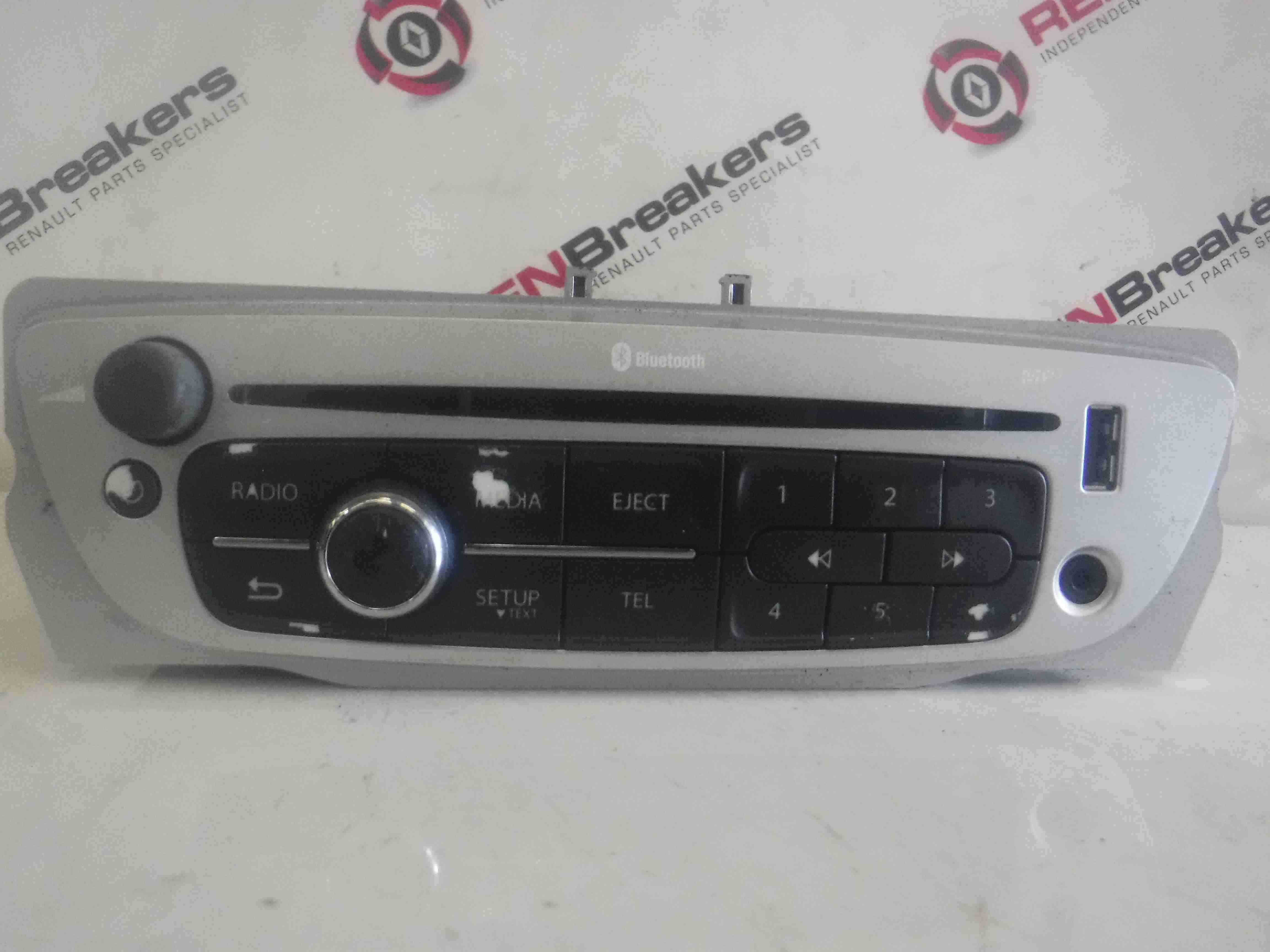 Renault Megane Scenic MK3 20082014 Radio CD Player USB