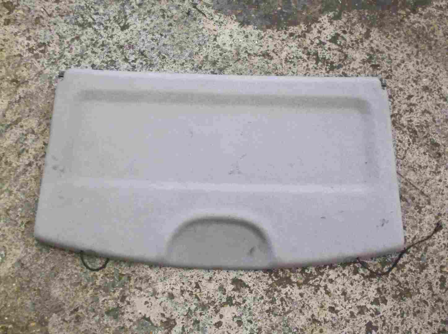 Renault Megane 1999-2002 Boot Tailgate Parcel Shelf Light