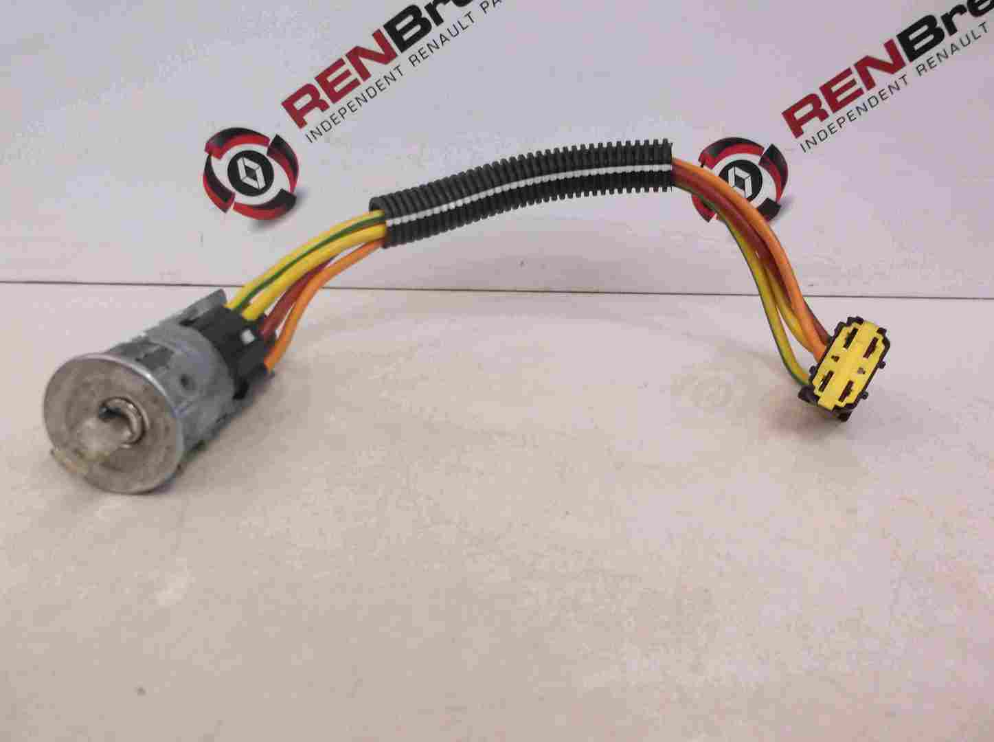 Renault Megane 1999-2002 Ignition Barrel + Key