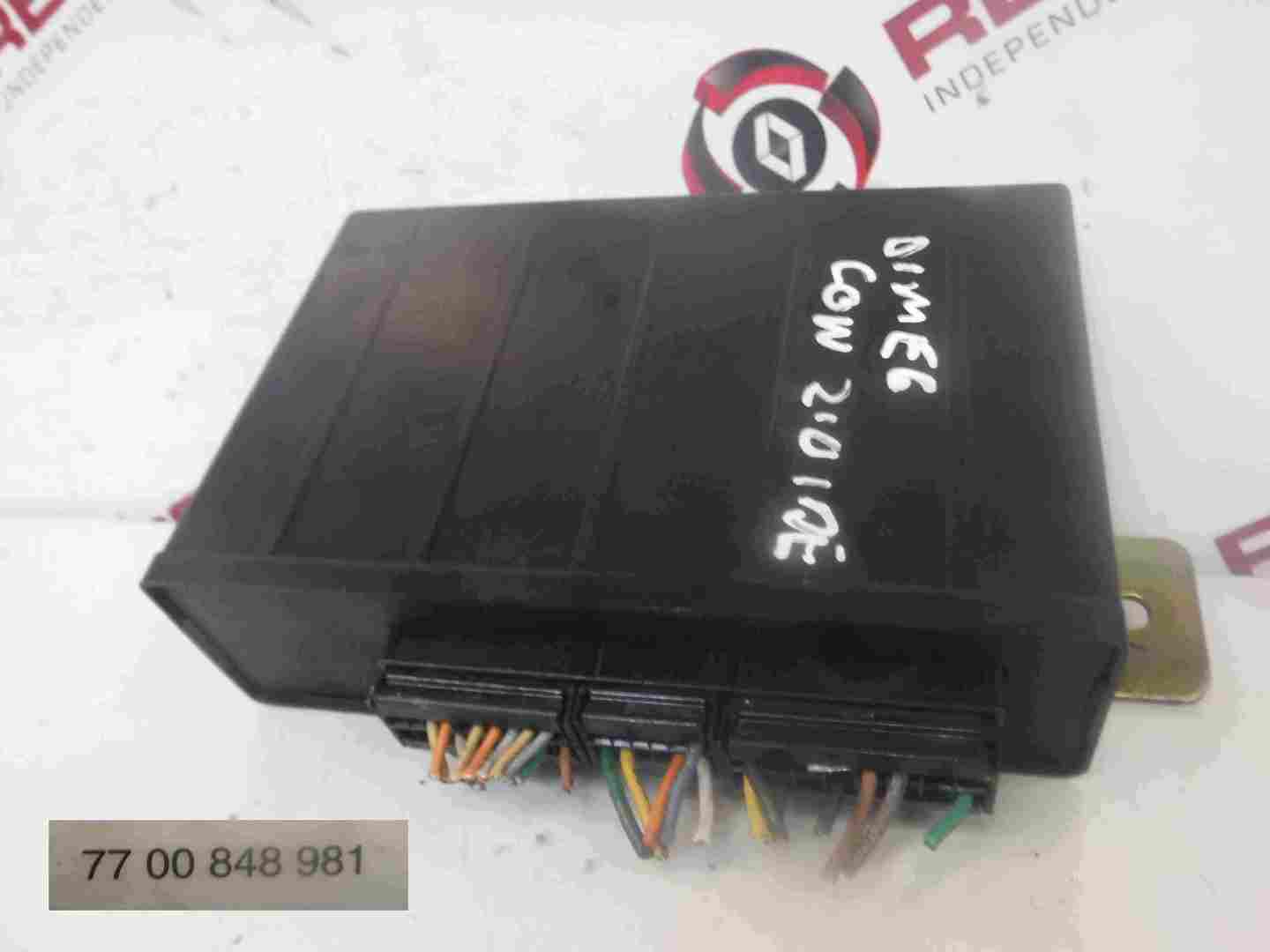 Renault Megane 1999-2002 Roof Control Module ECU 7700848981