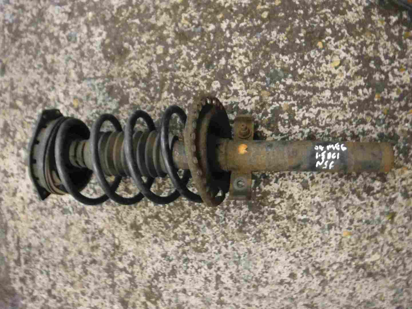 Renault Megane 2002-2008 1.5 dCi Passenger NSF Front Shock Spring Suspension Leg