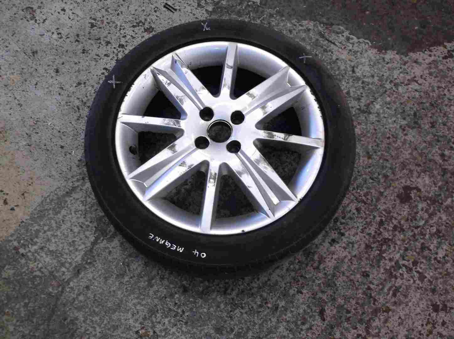 Renault Megane 2002-2008 17 inch Alloy wheel Nervasport x1 3/5