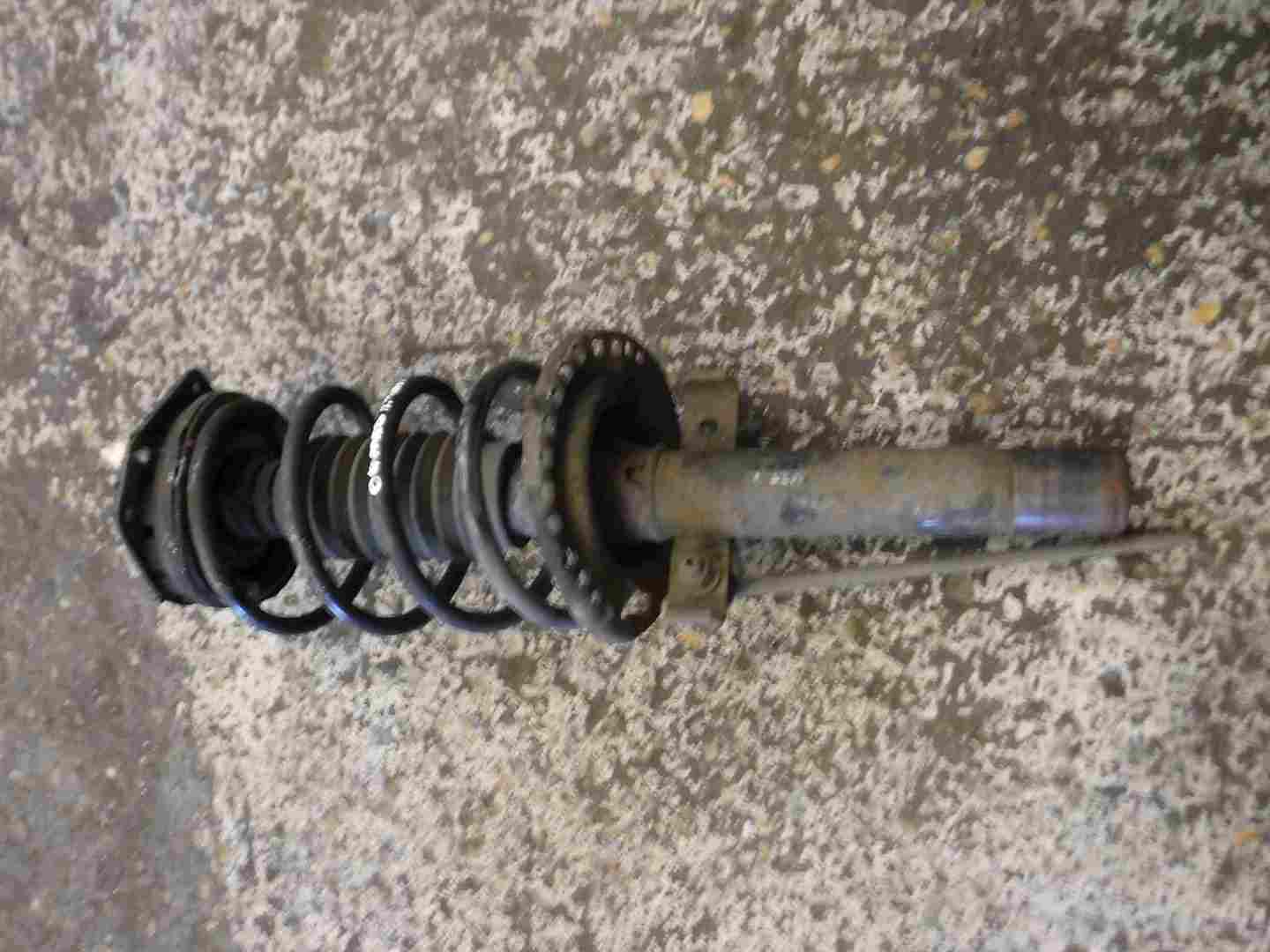 Renault Megane 2002-2008 1.9 dCi Drivers OS Front Shock Spring Suspension