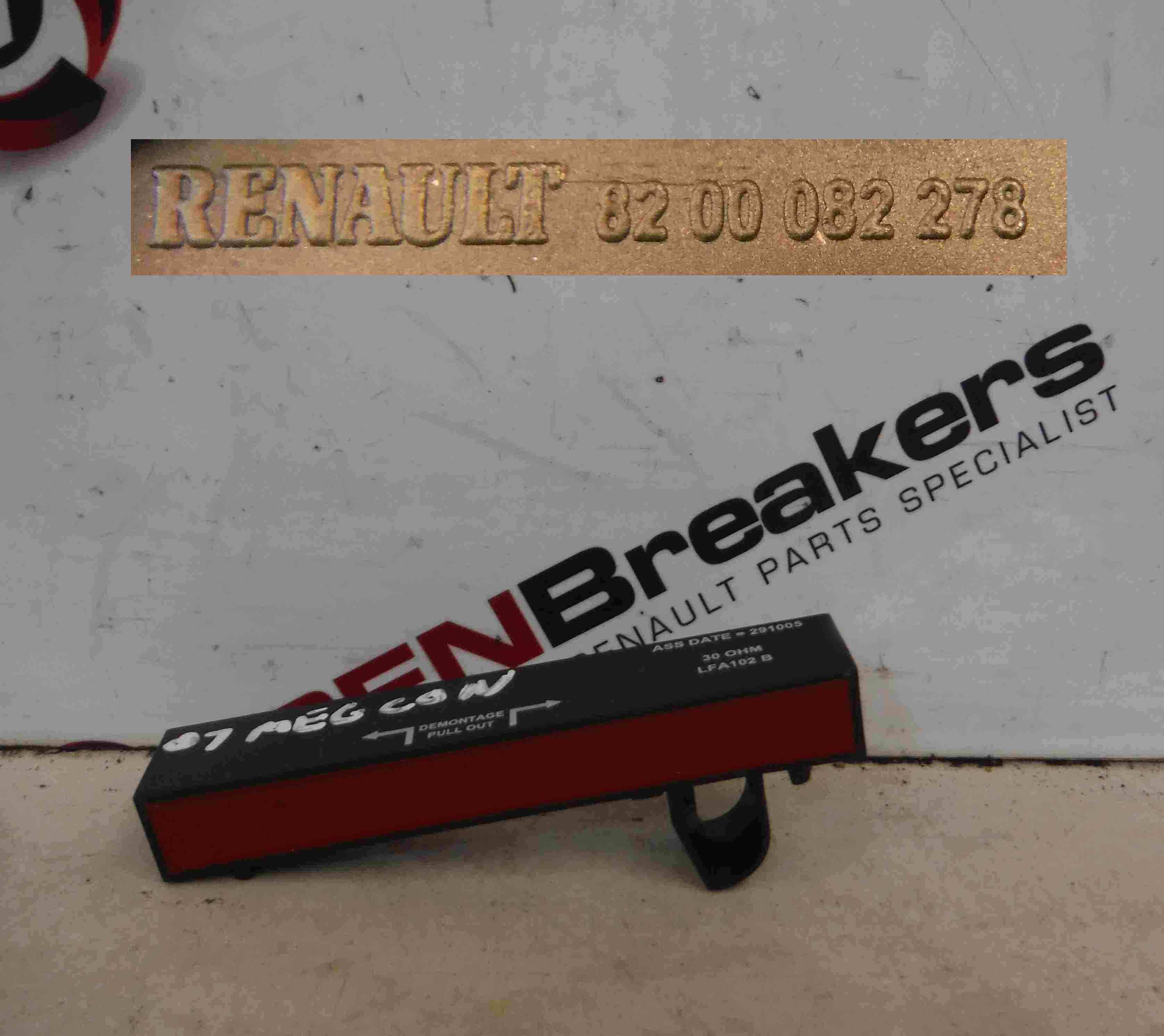 Renault Megane + MK3 Clio 2002-2008 Aerial Transmitter Antenna Handsfree