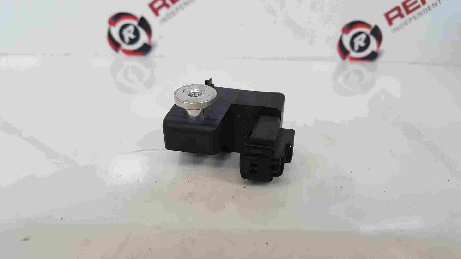 Renault Megane 2002-2008 Airbag Impact Sensor 8200728829