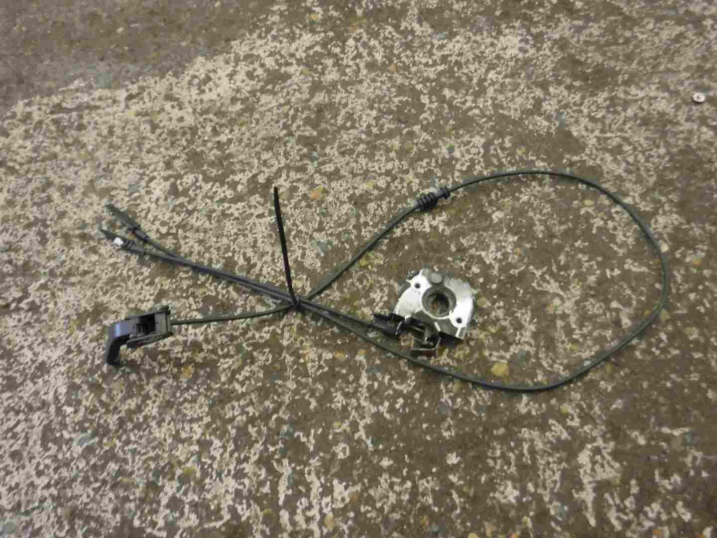 Renault Megane 2002-2008 Bonnet Cable Pull Handle Release