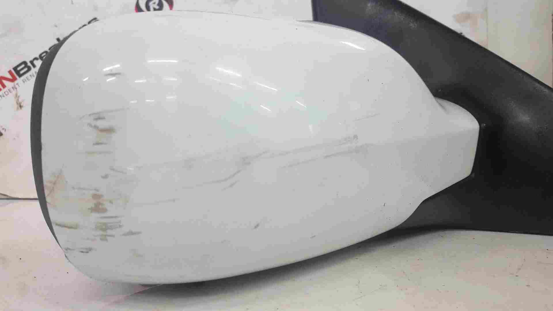 Thumb 4 Renault Megane 2002-2008 Drivers Os Wing Mirror White Ov369 Scuffed
