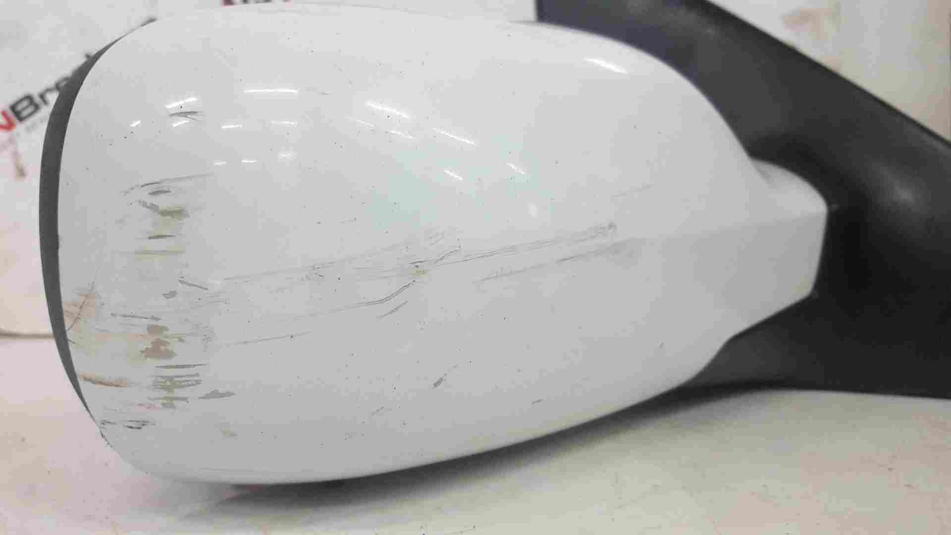 Thumb 3 Renault Megane 2002-2008 Drivers Os Wing Mirror White Ov369 Scuffed