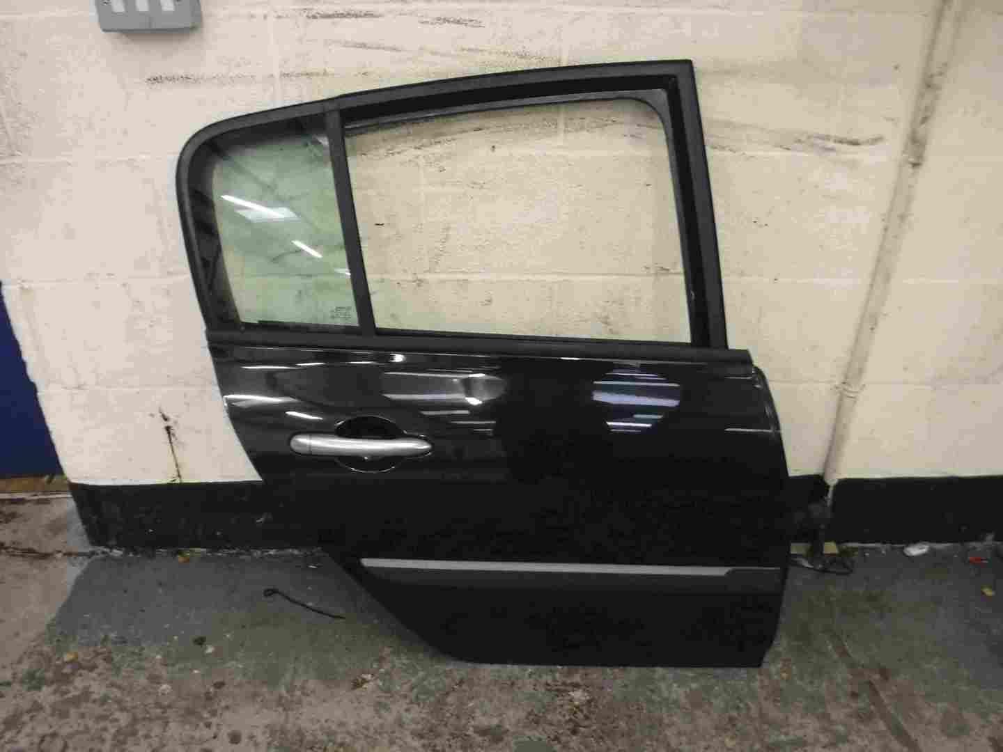 Renault Megane 2002-2008 Drivers OSR Rear Door Black 676