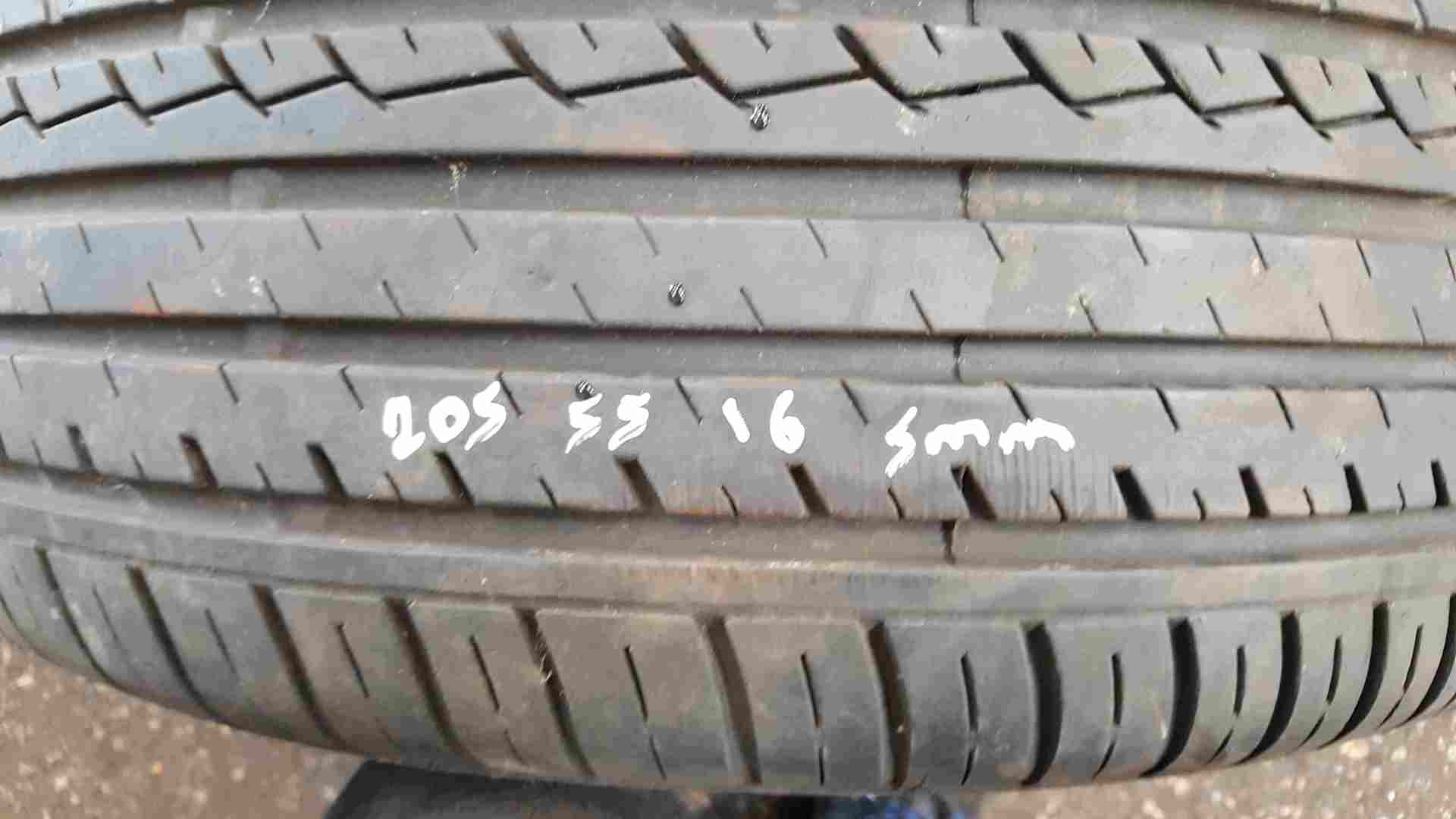 Thumb 2 Renault Megane 2002-2008 Kubera Kubbera Alloy Wheel + Tyre 205 55 16 5mm Tread