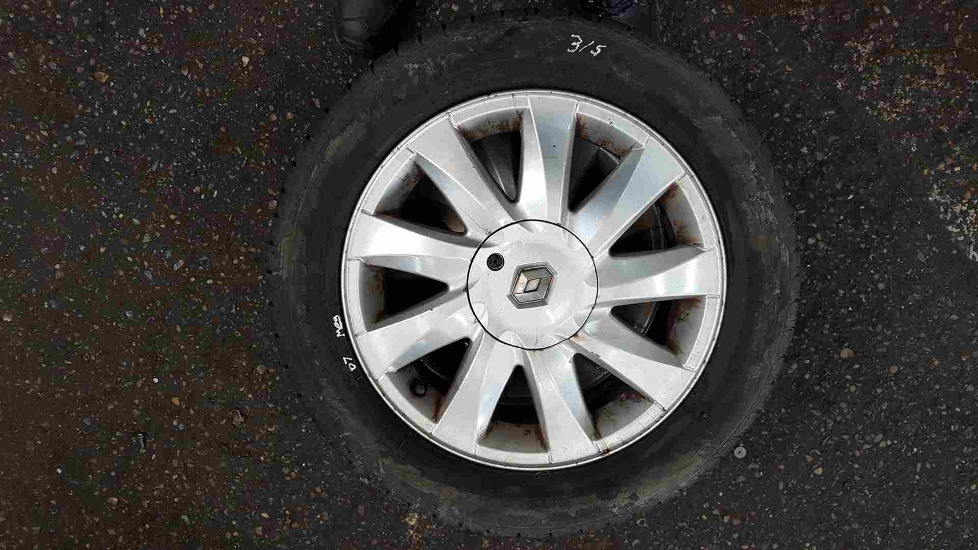 Renault Megane 2002-2008 Kubera Kubbera Alloy Wheel + Tyre 205 55 16 6mm Tread