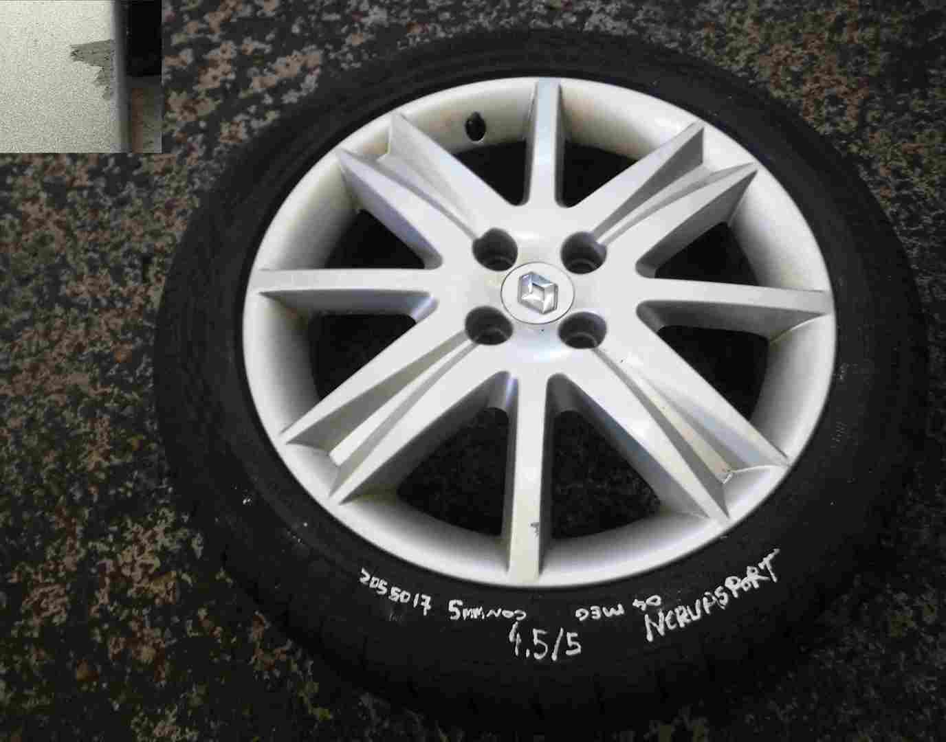 Renault Megane 2002-2008 Nervasport Alloy Wheel + Tyre 205 50 17 5mm Tread 3/5