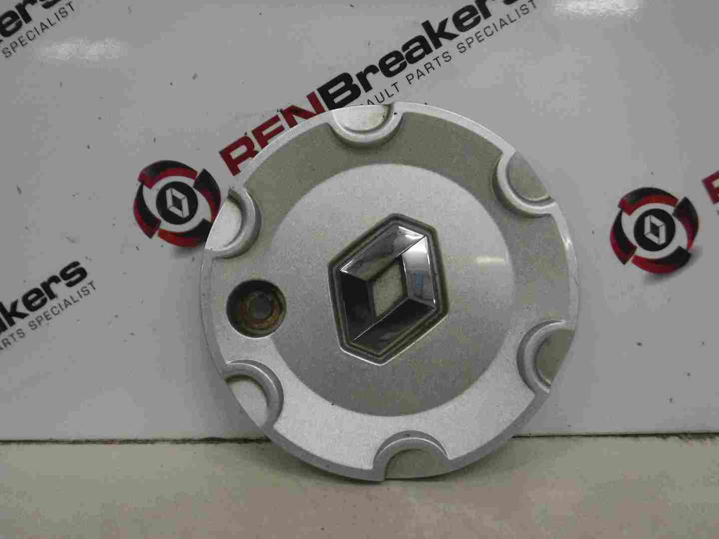 Renault Megane 2002-2008 Nervastella Alloy Wheel Centre Cap 2/5 8200134772