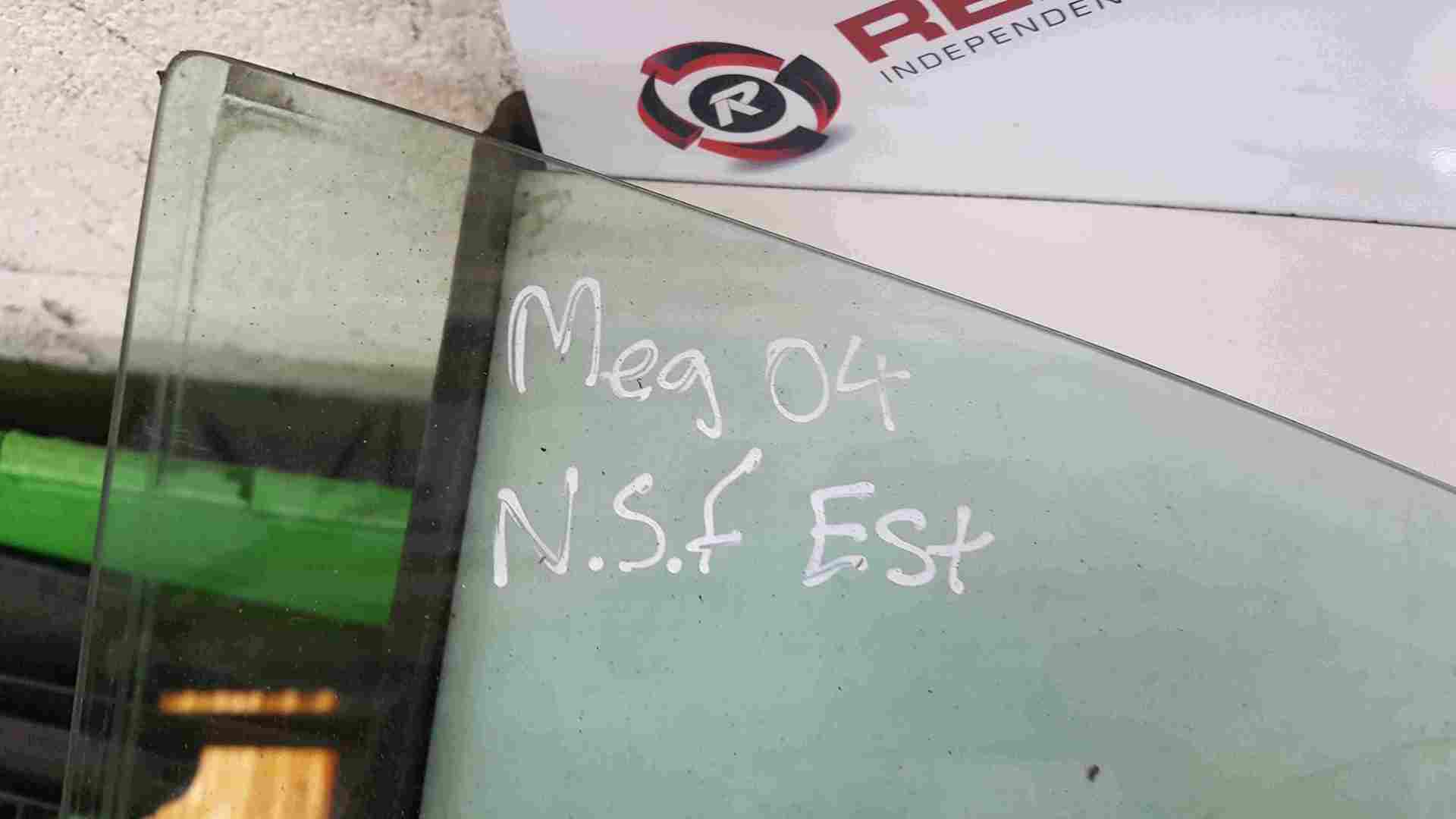 Renault Megane 2002-2008 Passenger NSF Front Window Glass 5DR