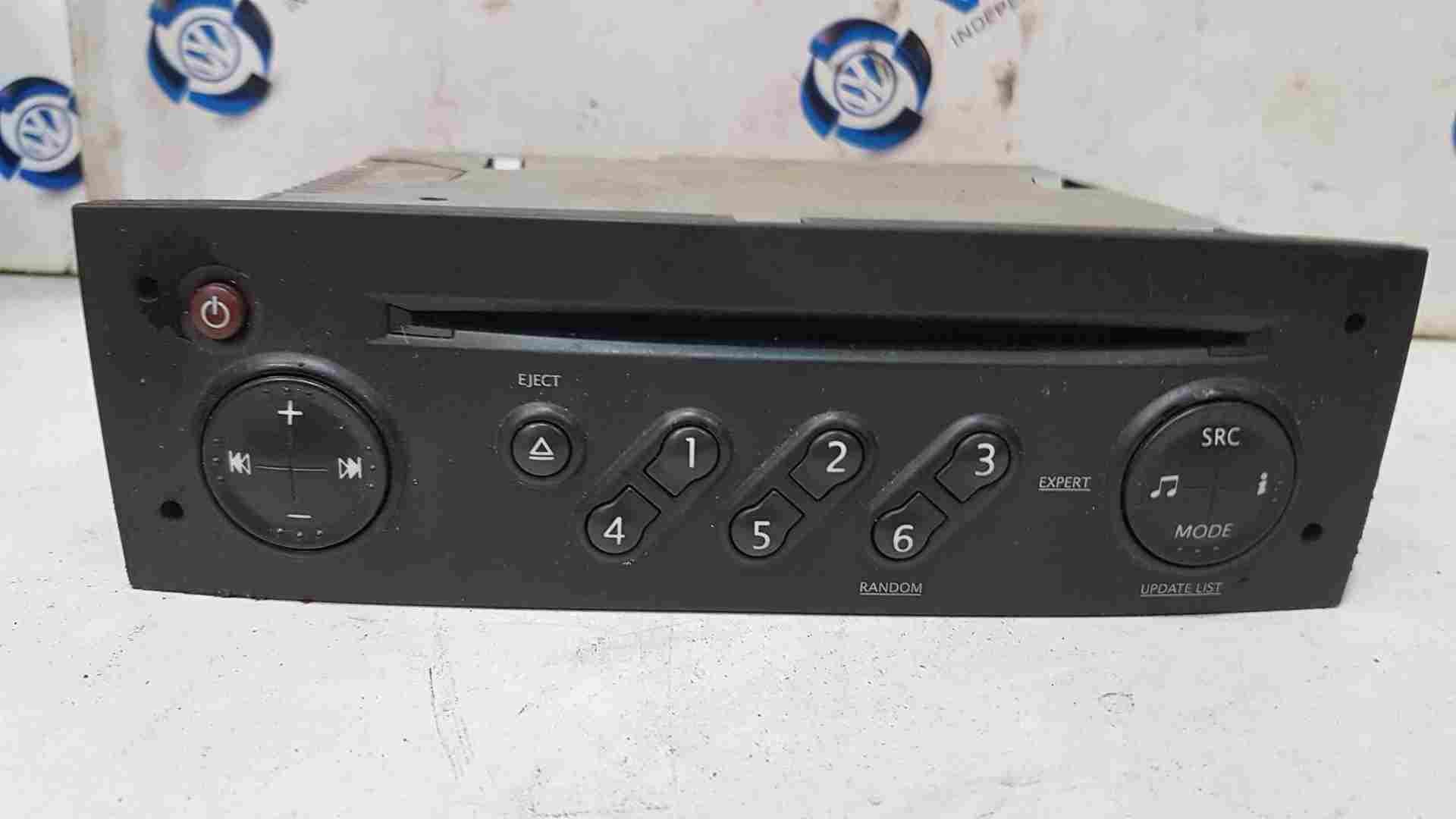 Renault Megane 2002-2008 Radio Cd Player Update List + Code 8200367486