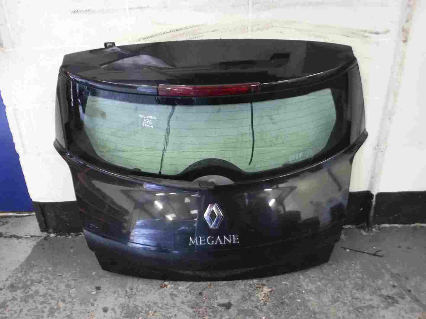 Renault Megane 2002-2008 Rear Tailgate Boot Black 676