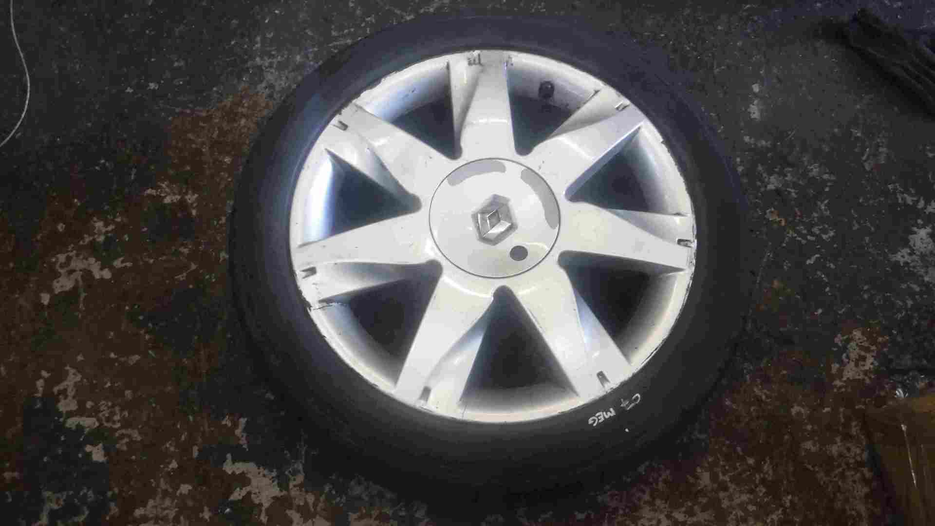 Renault Megane 2002-2008 Steppe Alloy Wheel 17inch 17" 2/5