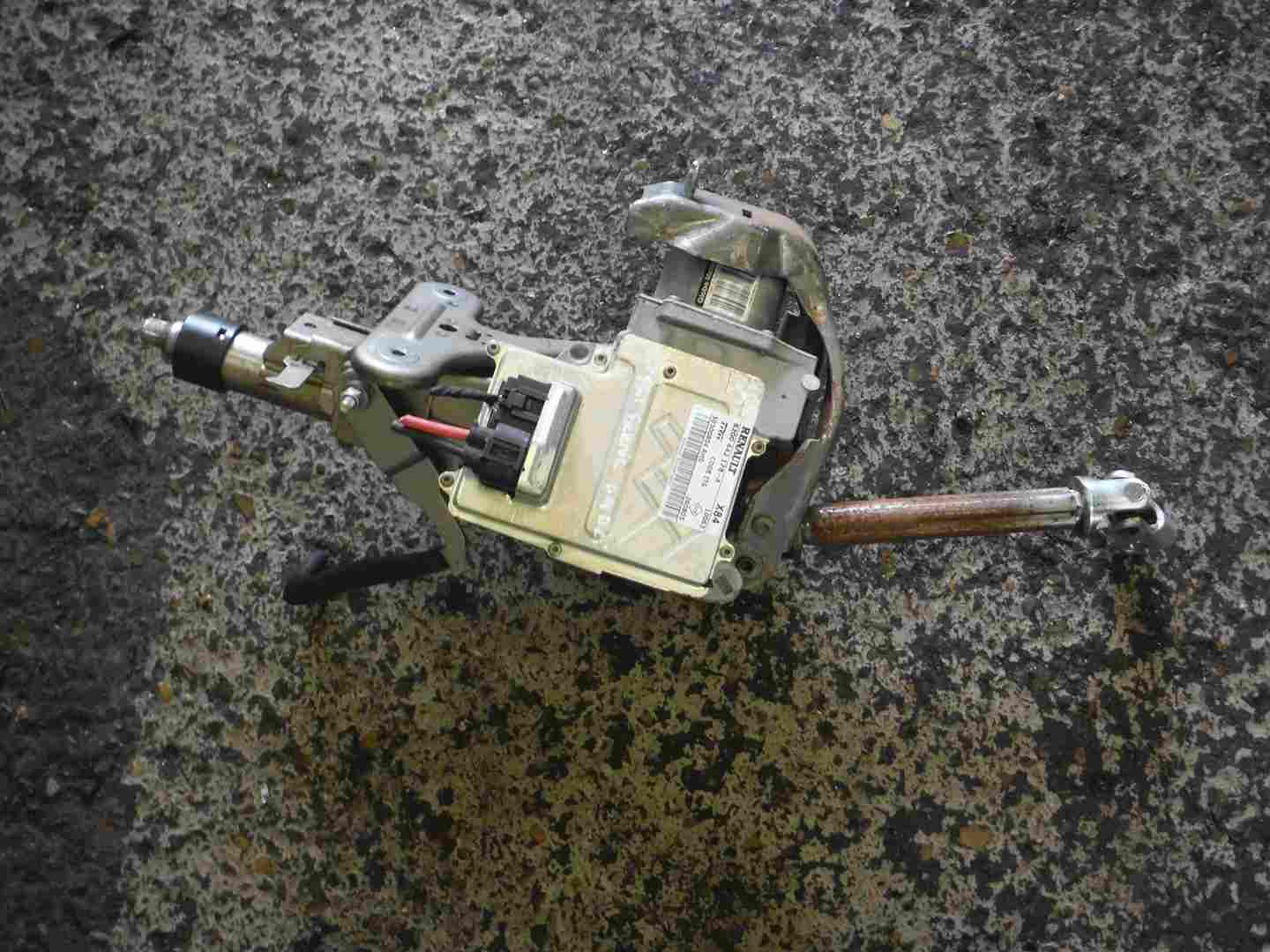 Renault Megane 2003-2009 Steering Column Motor + ECU Unit 8200445348
