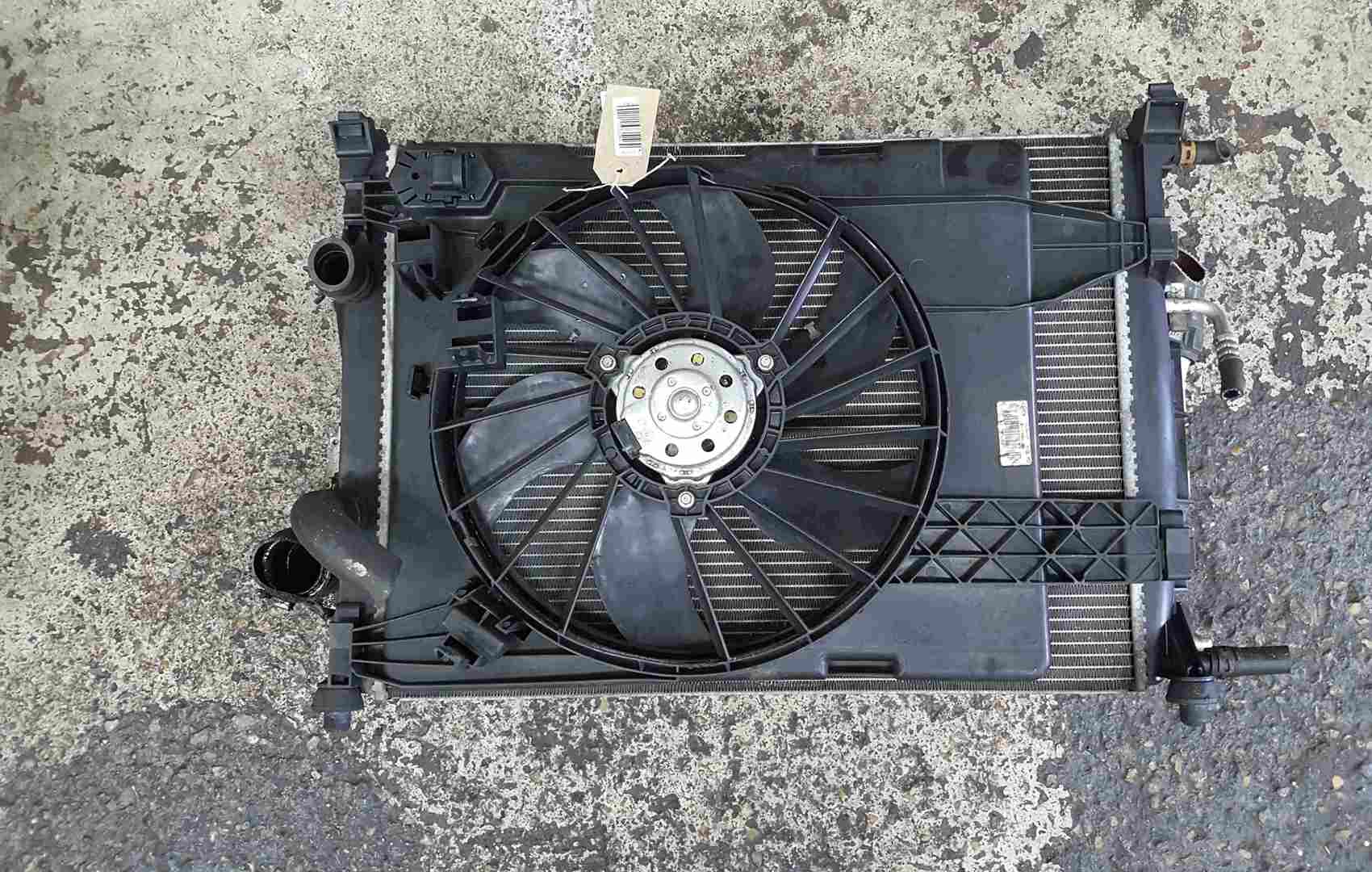 Thumb 3 Renault Megane 2006-2008 1.5 DCi Radiator Cooling Fan Rad Pack K9K 732
