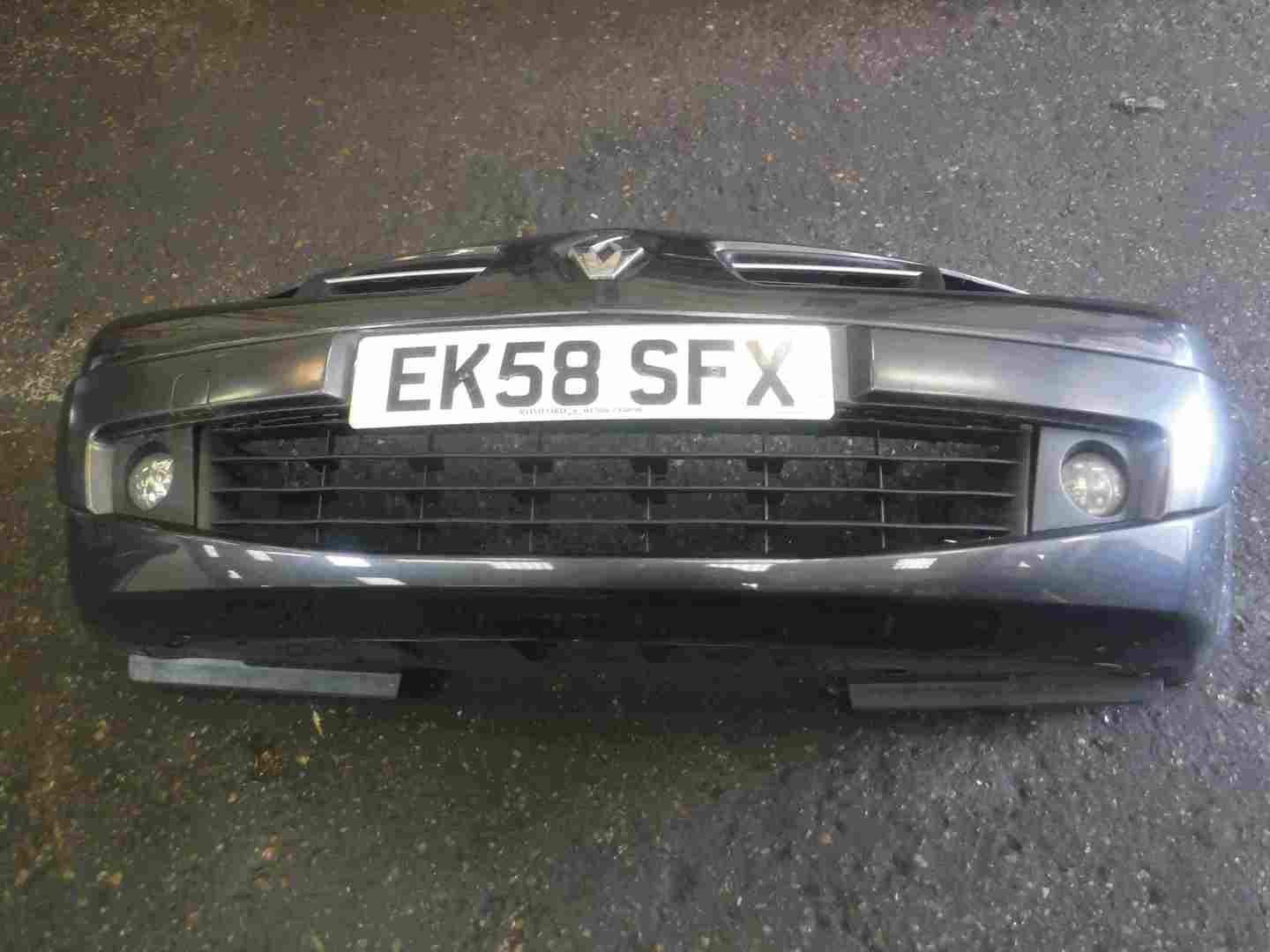 Renault Megane 2006-2008 Front Bumper Grey TEB66 FACELIFT